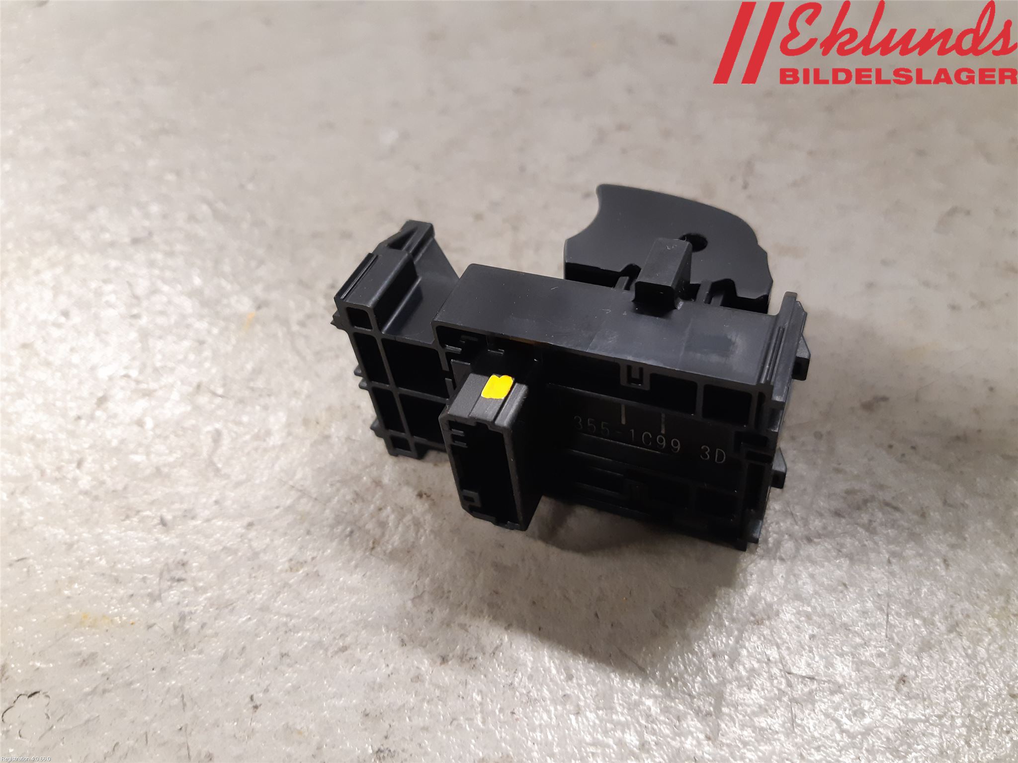 Toyota COROLLA 19- Strömställare Elhiss