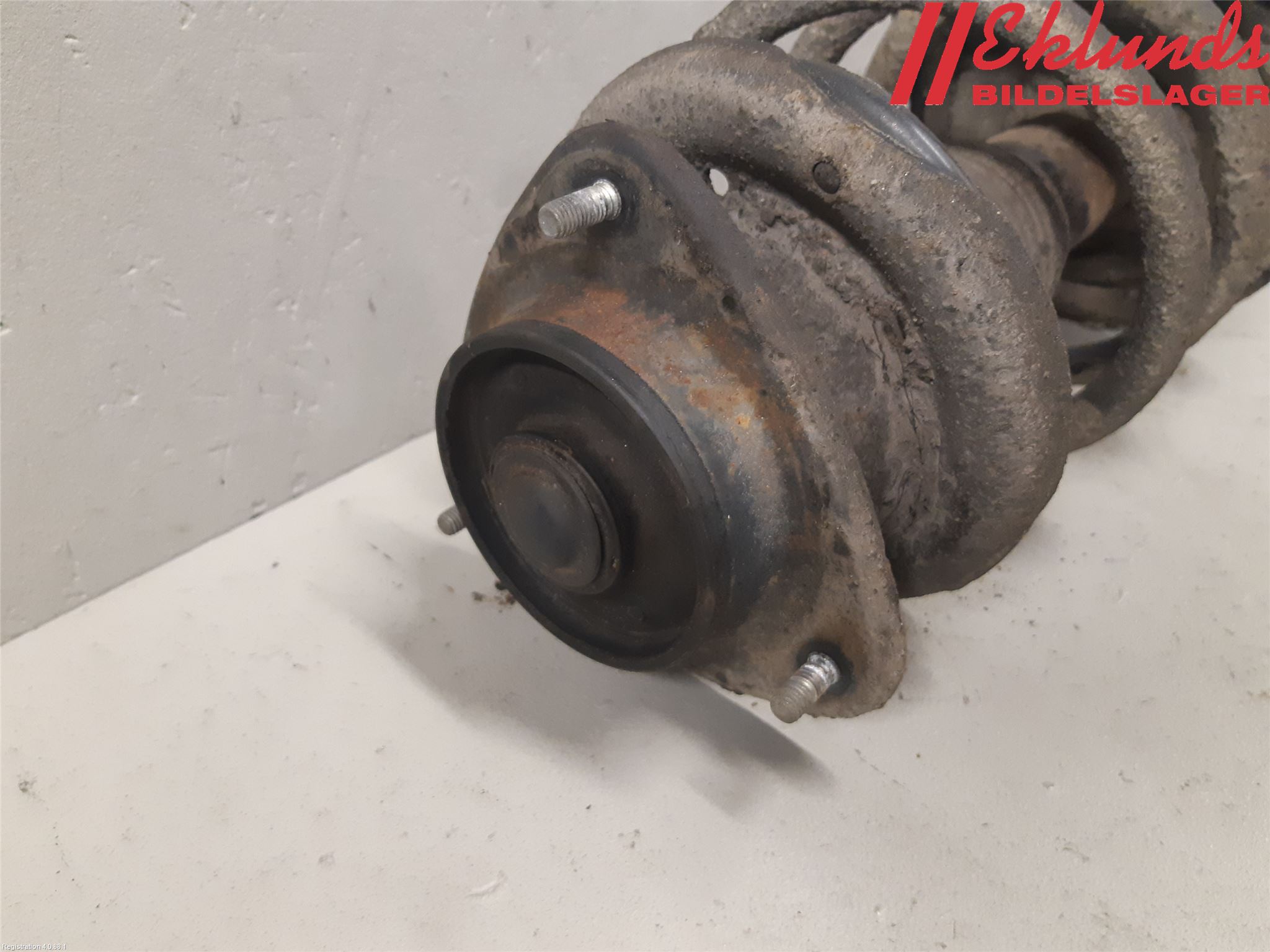 Subaru OUTBACK 15-20 Fjäderben Fram Höger