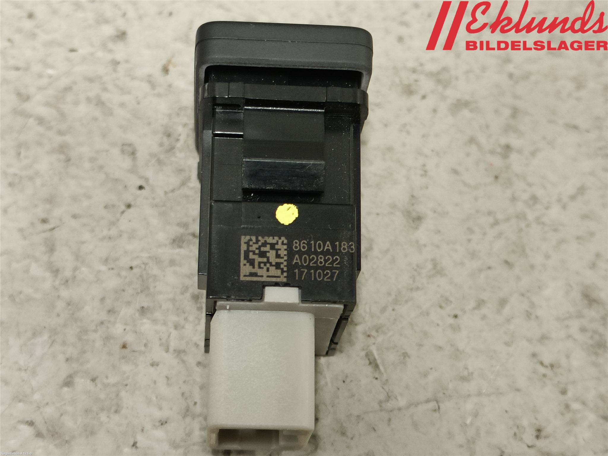 Mitsubishi ECLIPS CROSS Strömställare Övrigt