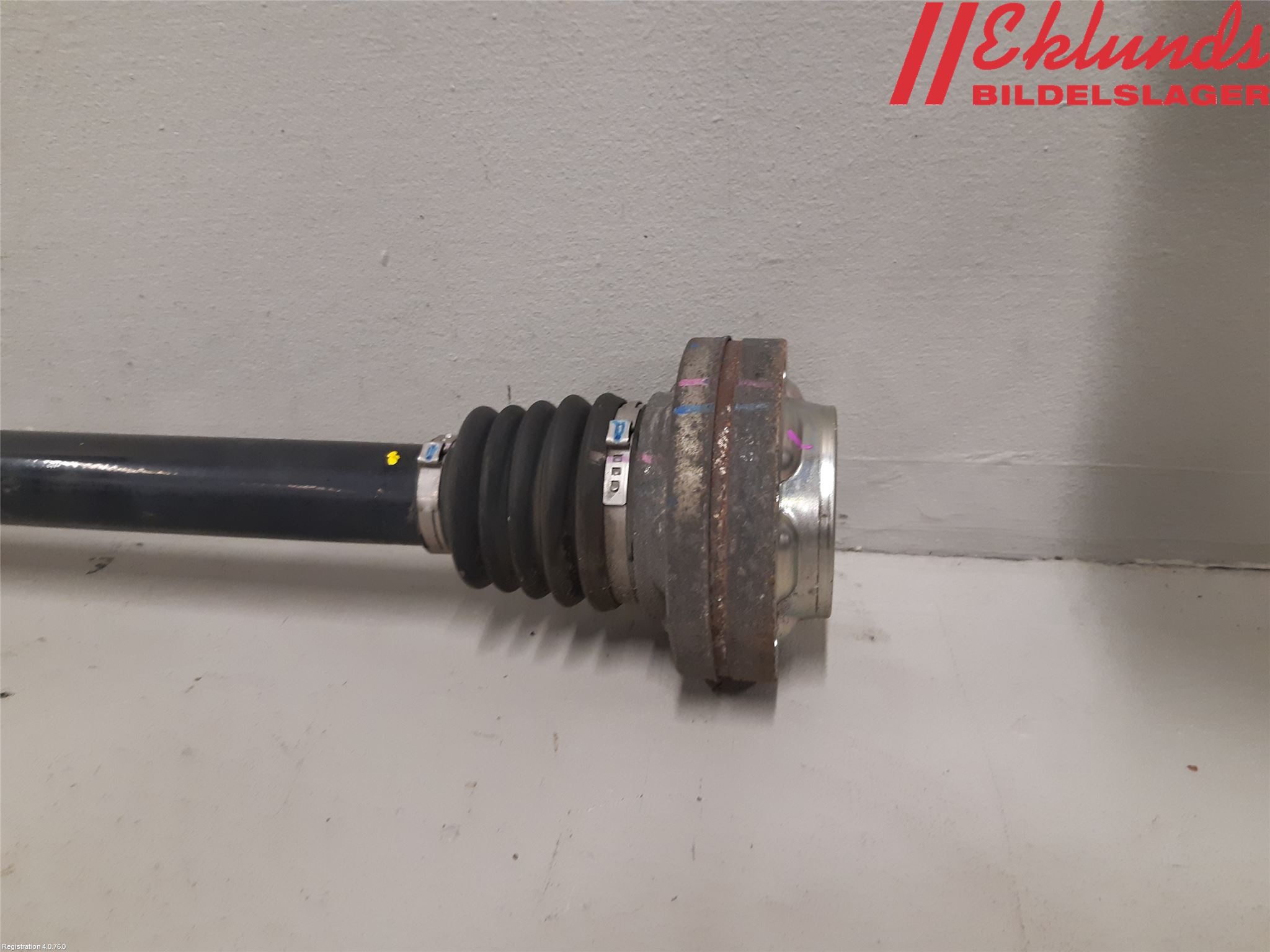 Alfa GIULIA Drivaxel Bak Vänster