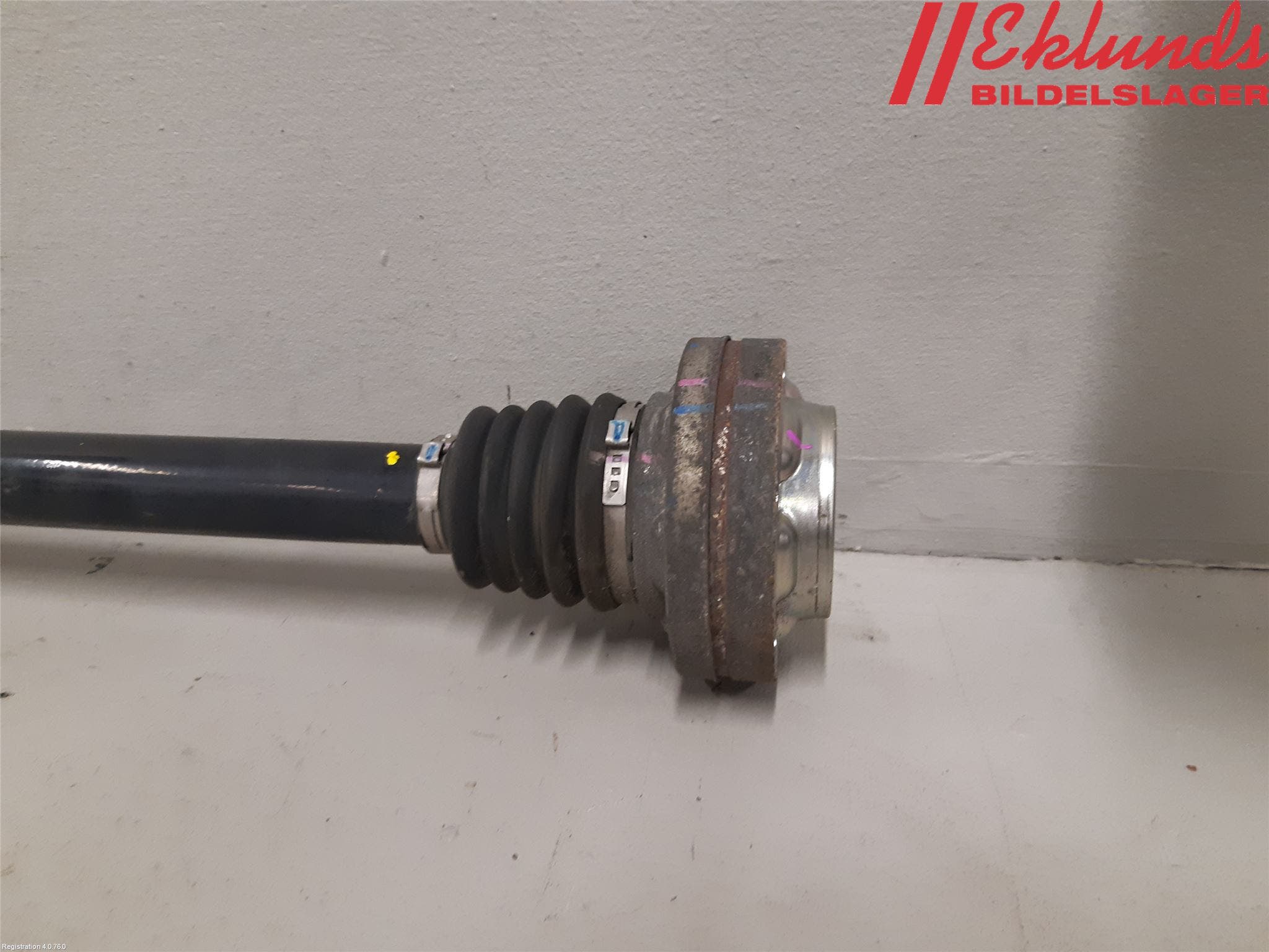 Alfa GIULIA Drivaxel Bak Vänster