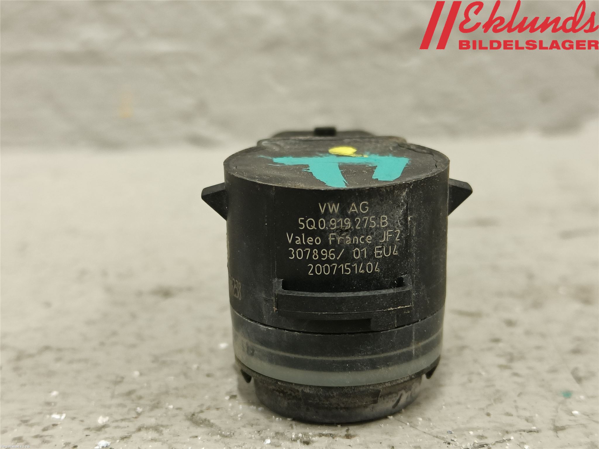 Volkswagen VW PASSAT 15-19 Parkeringshjälp Frontsensor