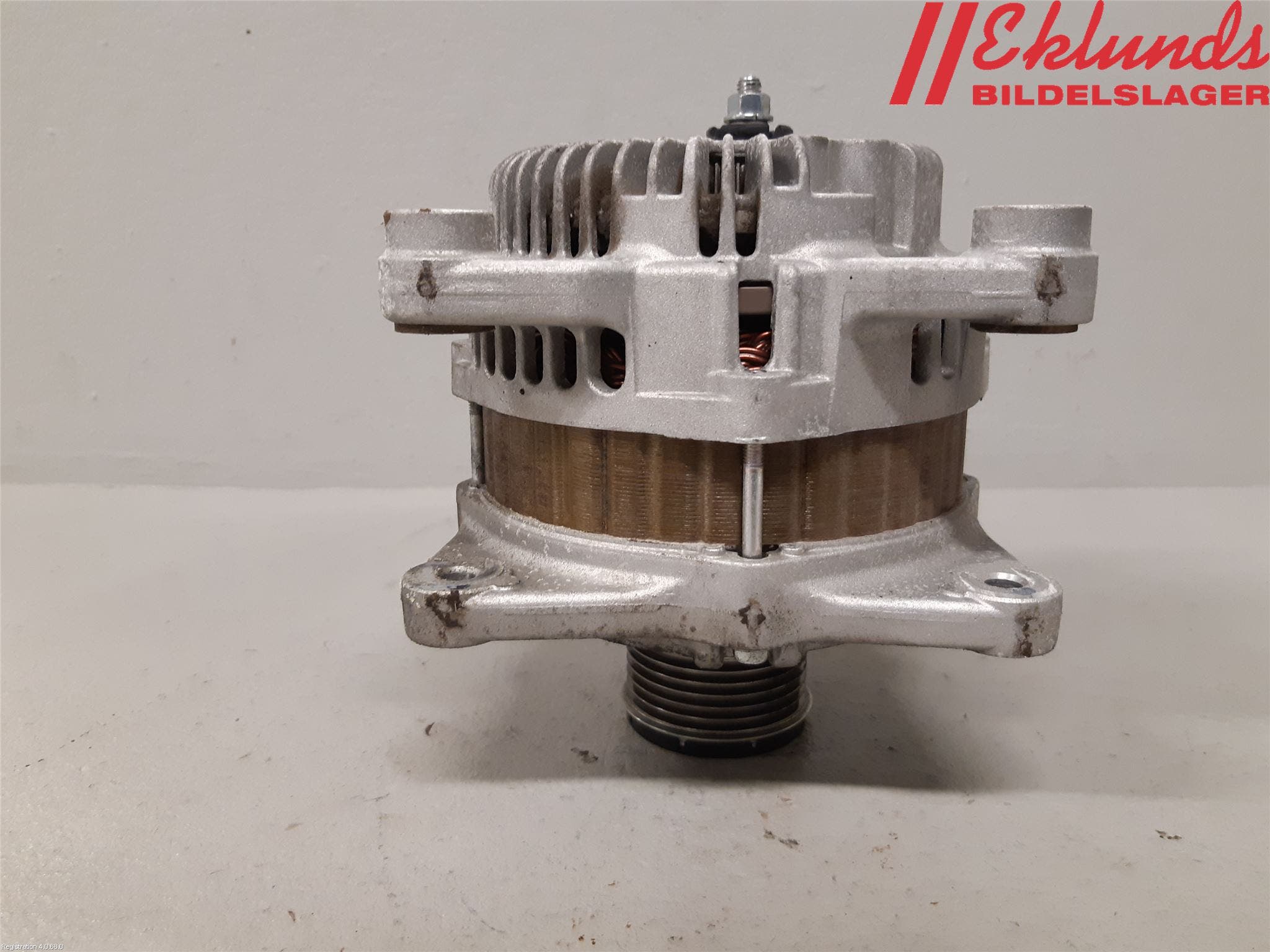 Nissan NV200/NV200 COMBI Generator