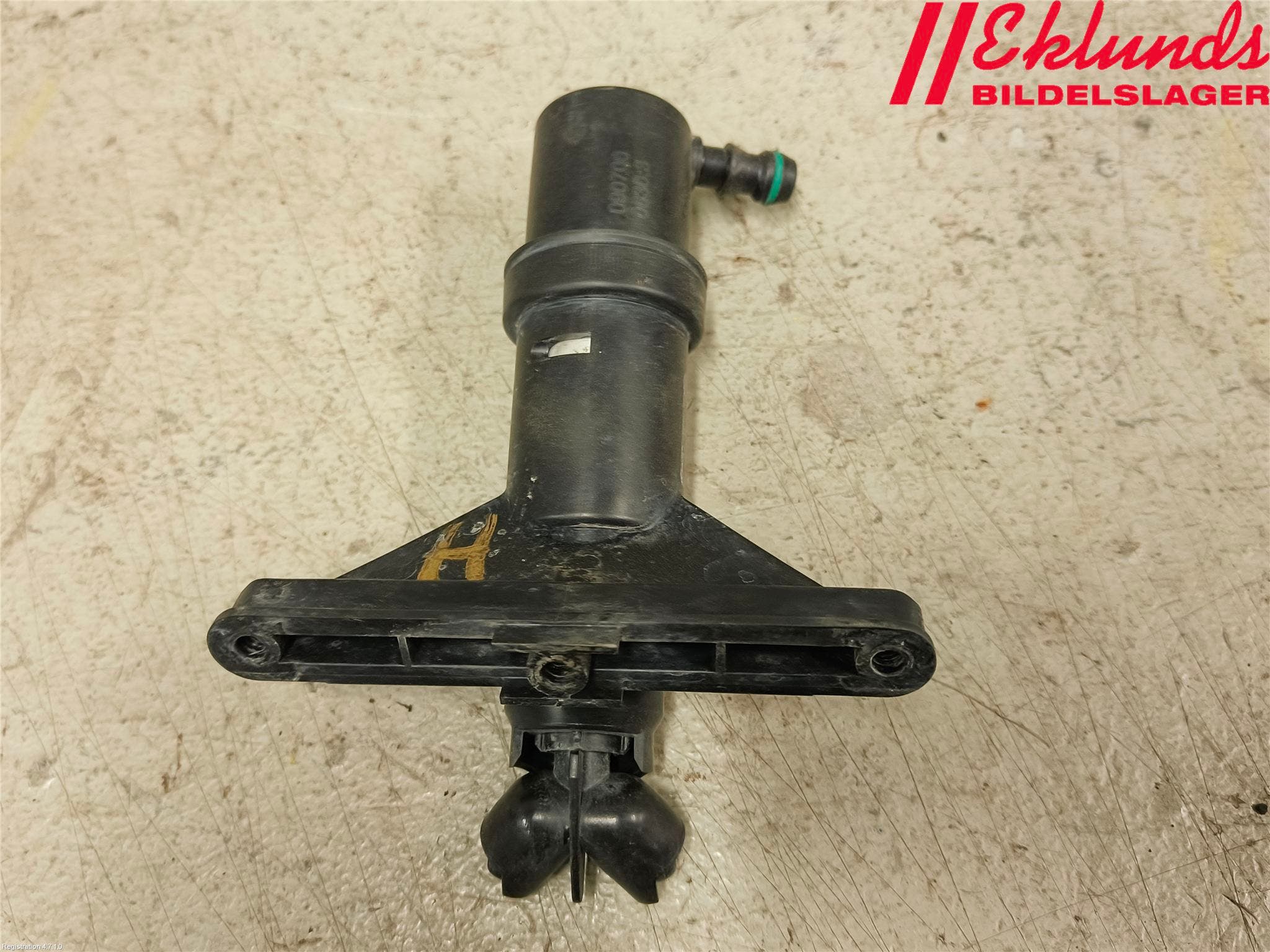 BMW 5 E60/61 Sed/Tou 02-10 Spolarmunstycke Strålkastare