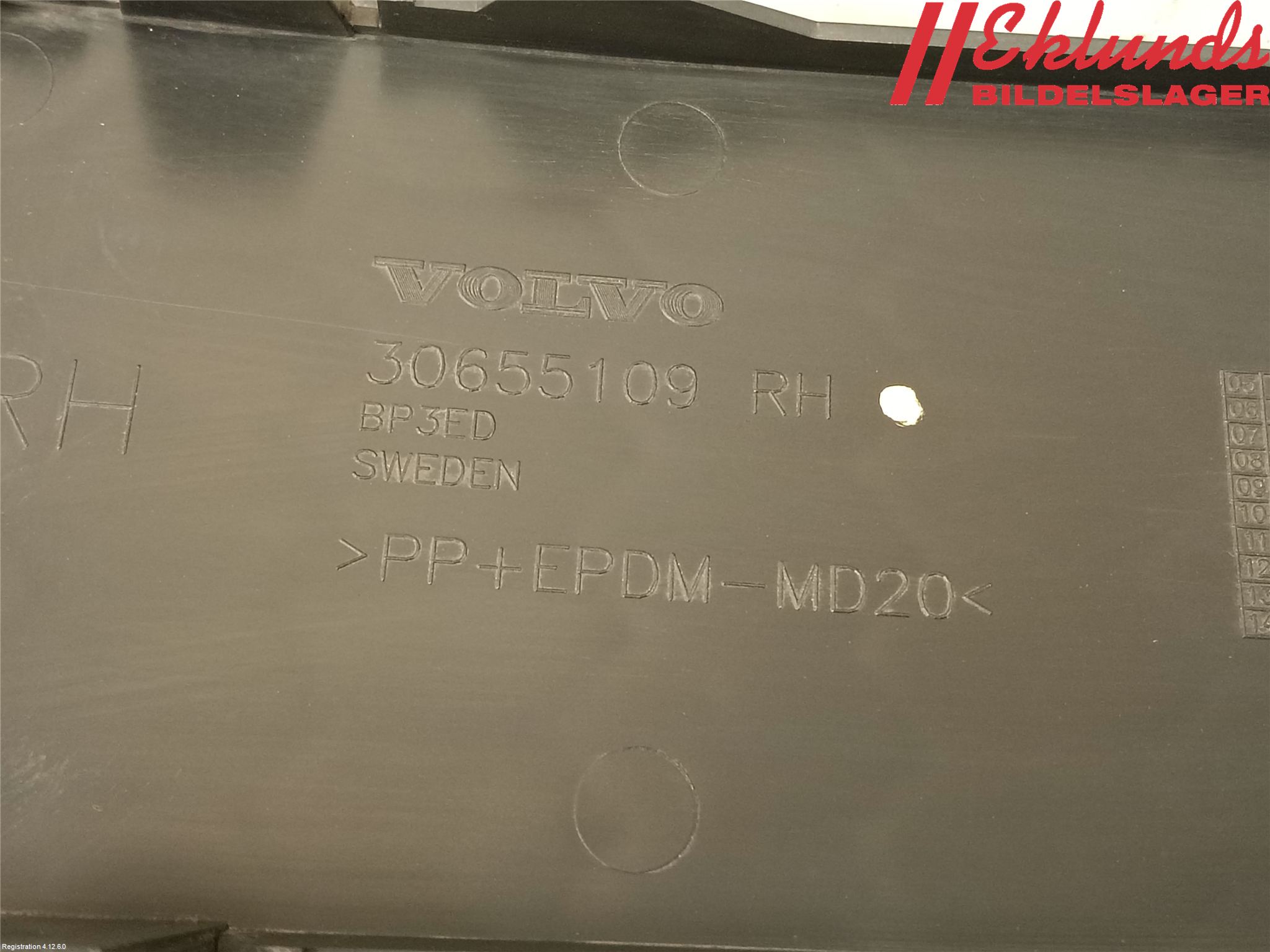 Volvo S80 07-13 Dimljussarg Fram