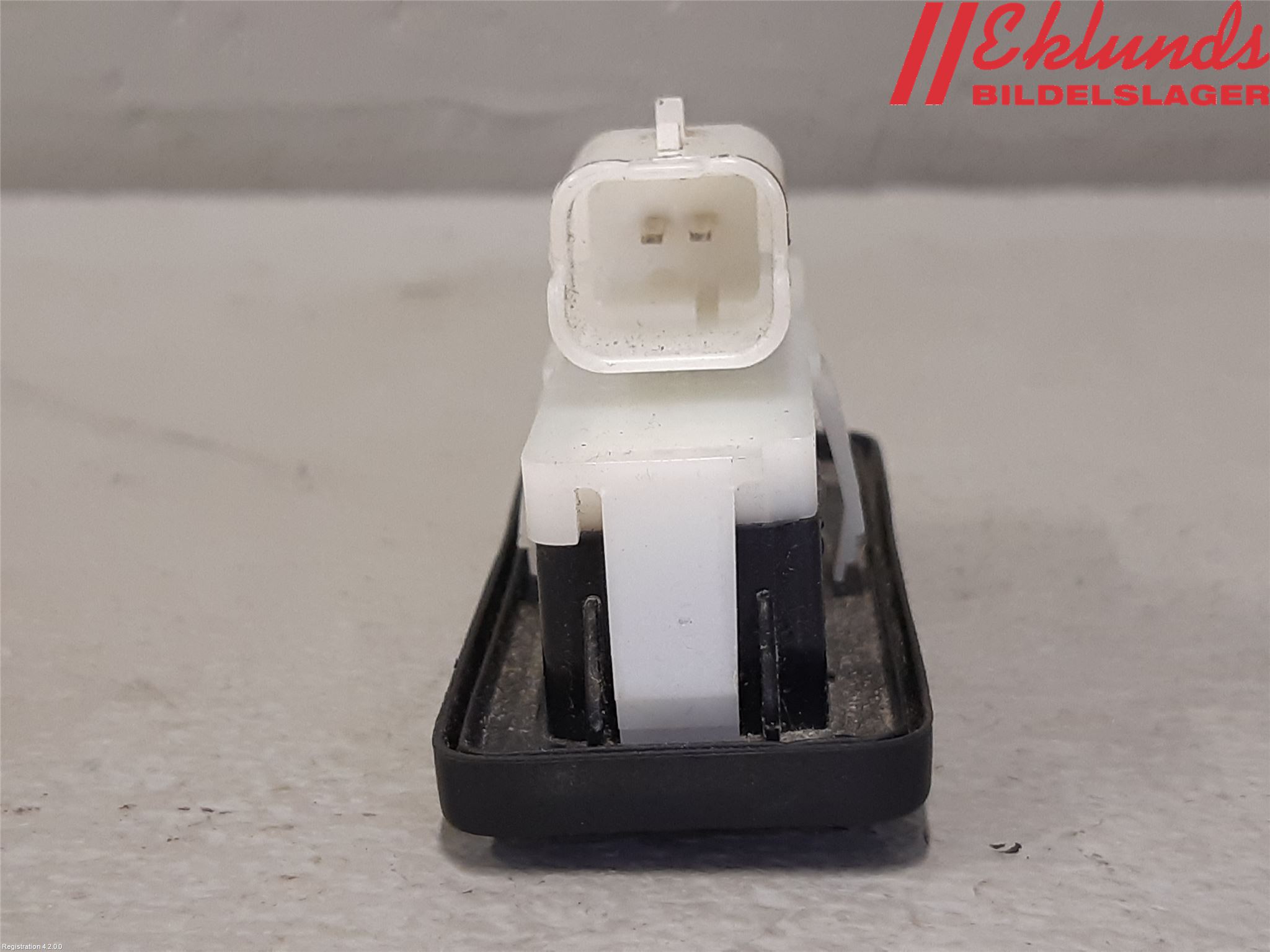 Peugeot 2008/E-2008 20- Bakluckehandtag