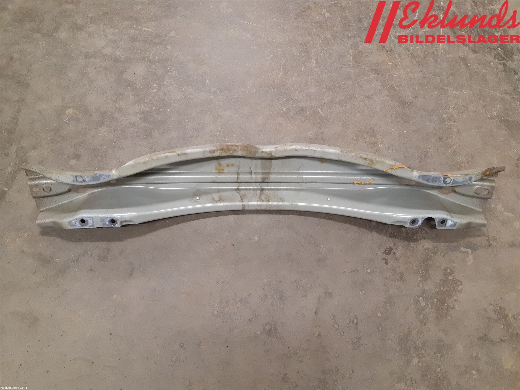 Volvo V70 08-13 Stötfångarbalk Bak