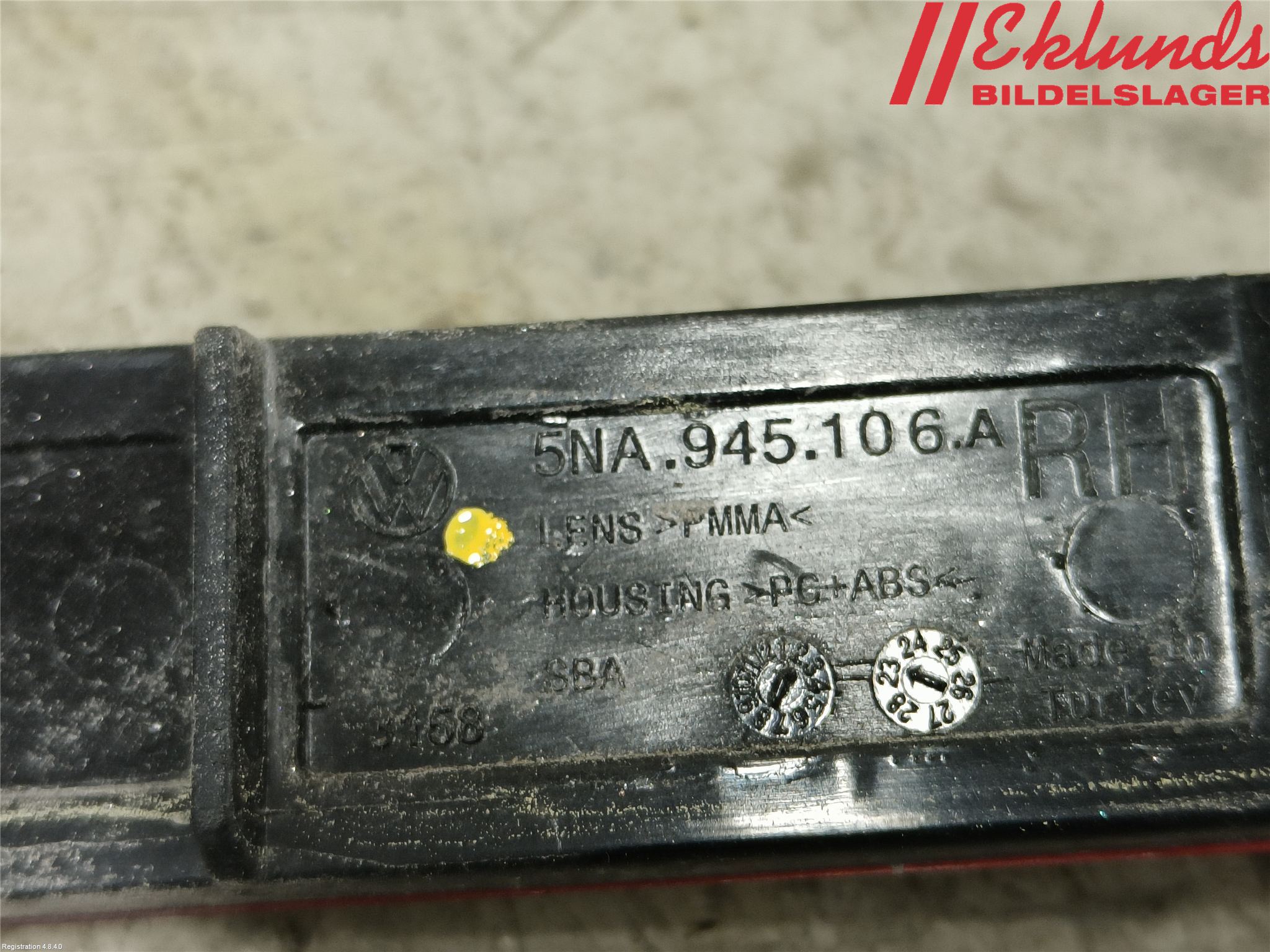Volkswagen VW TIGUAN 16-24 Dimljus/Reflex Bak