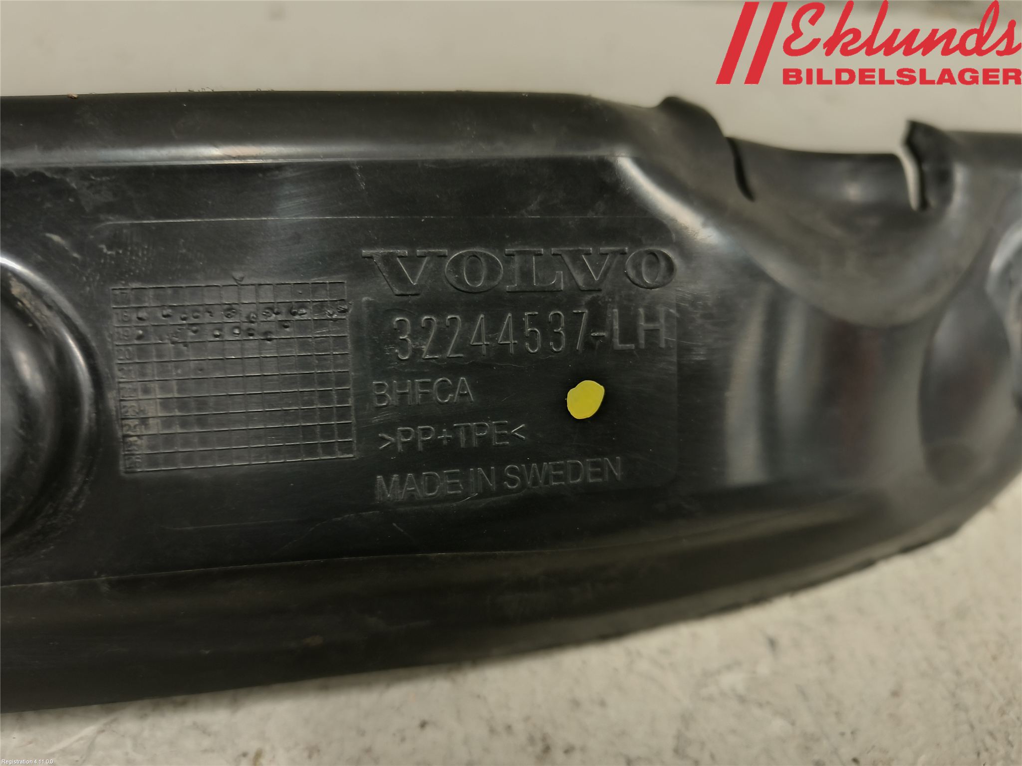 Volvo V60 19- Deflektor Plåt-Plast Kylning