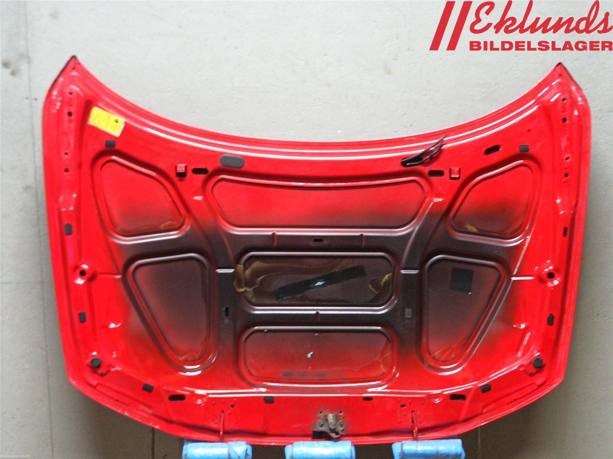 Volvo V70 00-04 Huv Fram