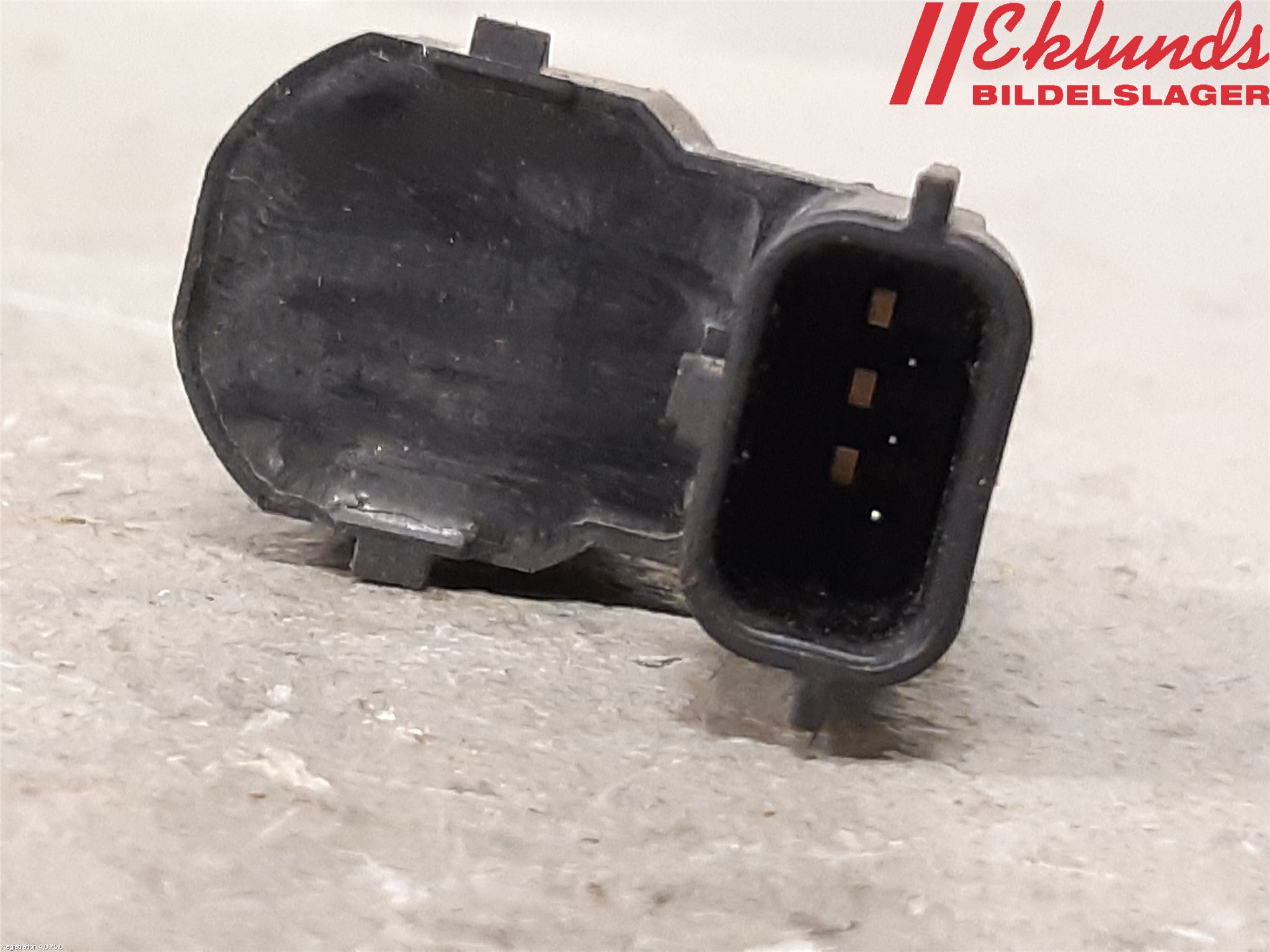 Renault TRAFIC/E-TECH 15- Parkeringshjälp Backsensor