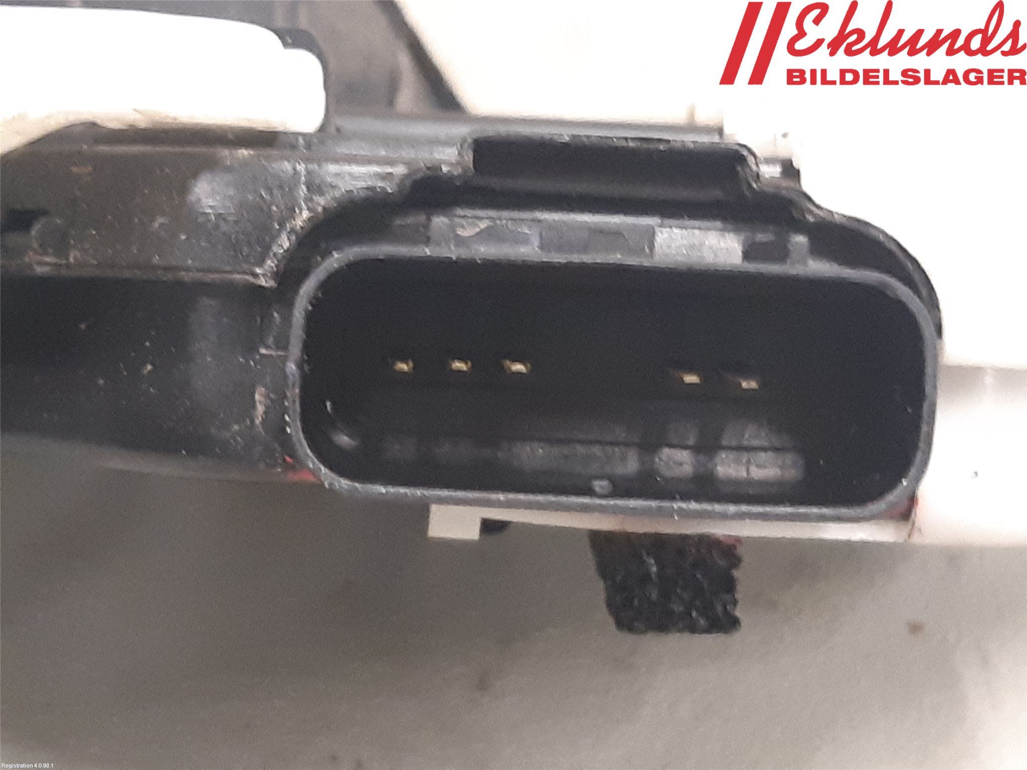 Hyundai SANTA FE 13-18 Låskista-Dörrlås