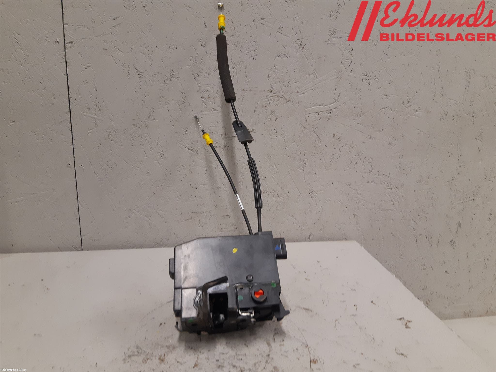 Peugeot 308 14-21 Låskista-Dörrlås