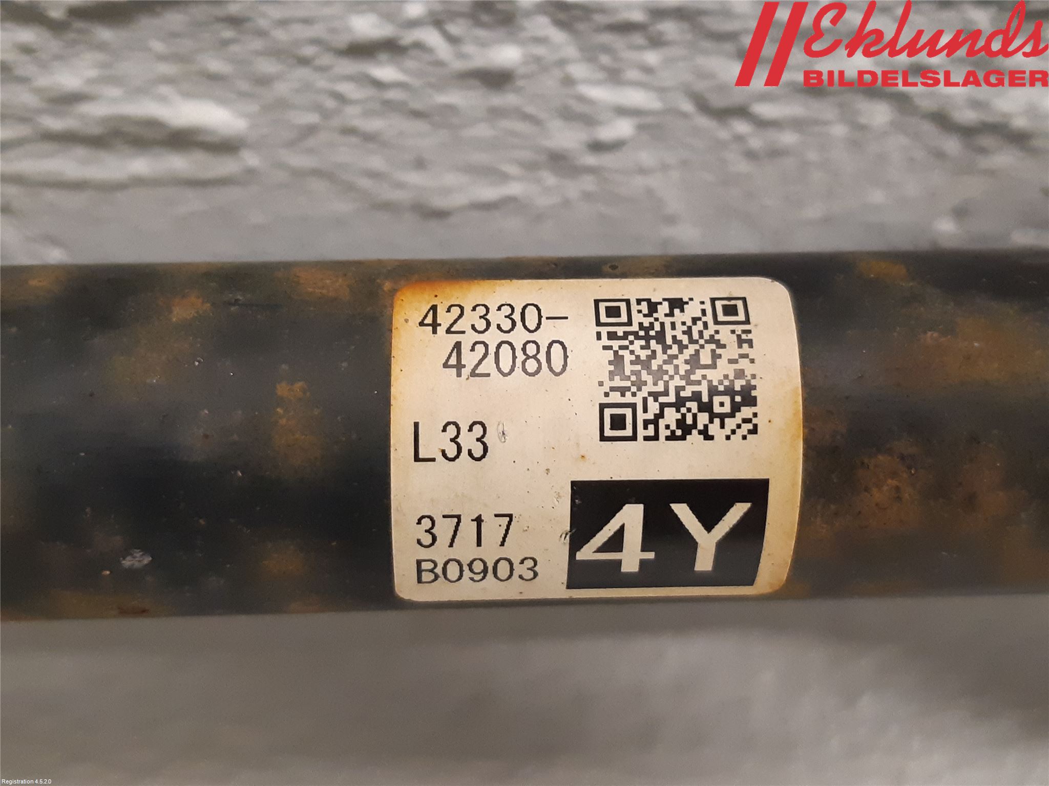 Toyota RAV4 19- Drivaxel Bak Höger