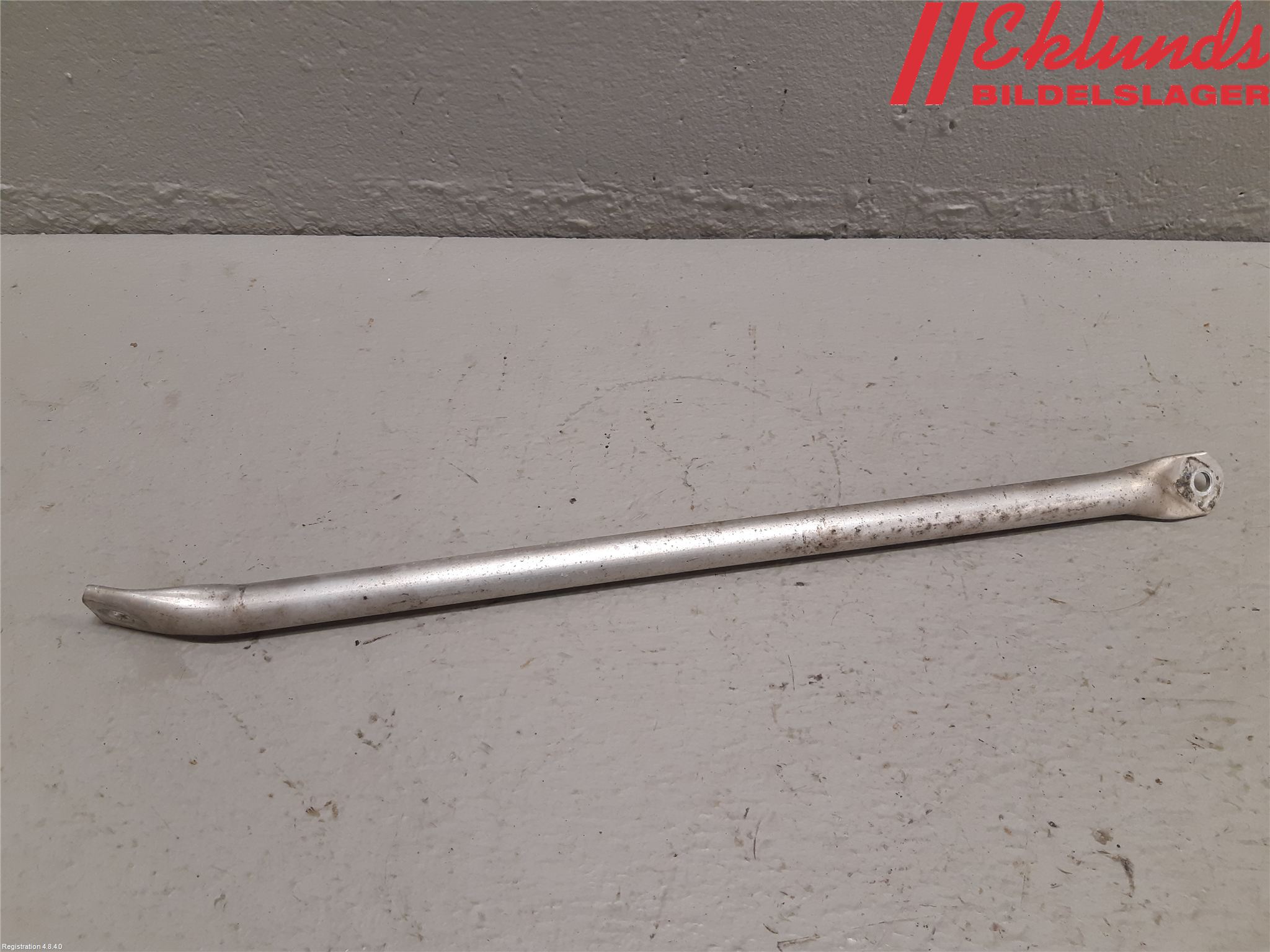 BMW 5 F10/F11/F18 09-17 Frontplåt