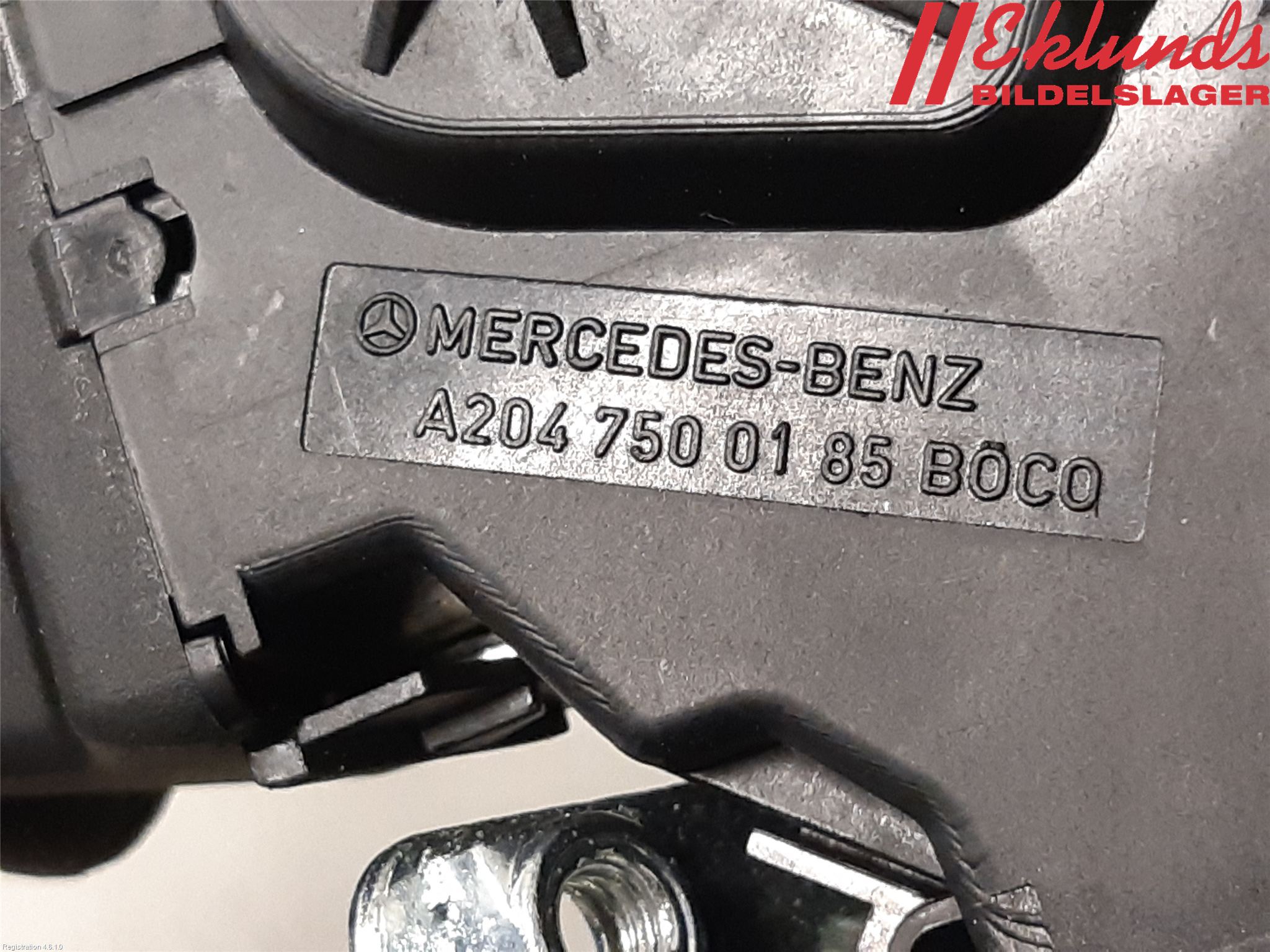 Mercedes-Benz MB E-KLASS (W212) 09-16 Låskista Baklucka