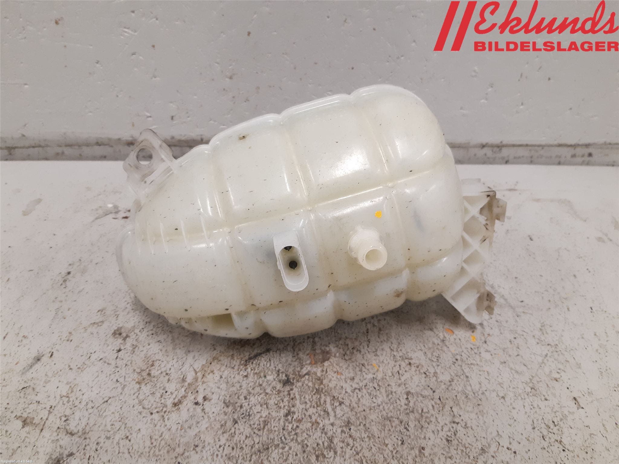 BMW 4 F32/F33/F82/F83 13-20 Expansionstank