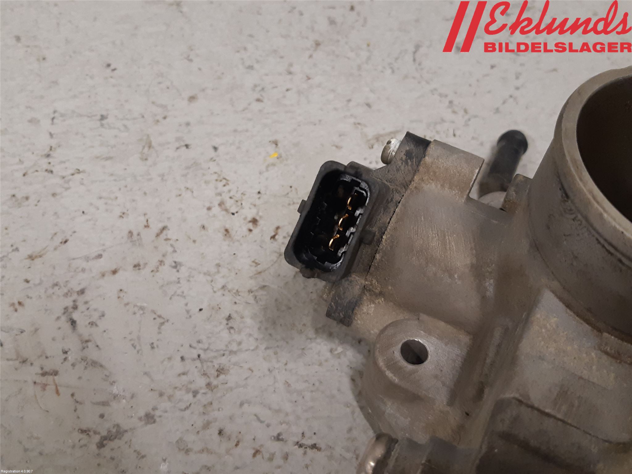 Kia PICANTO    04-11 Injspjällhus