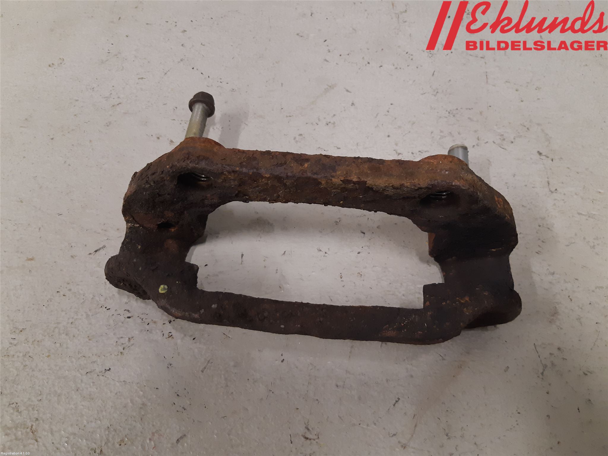 Volvo 740 84-87 Bromsokshållare