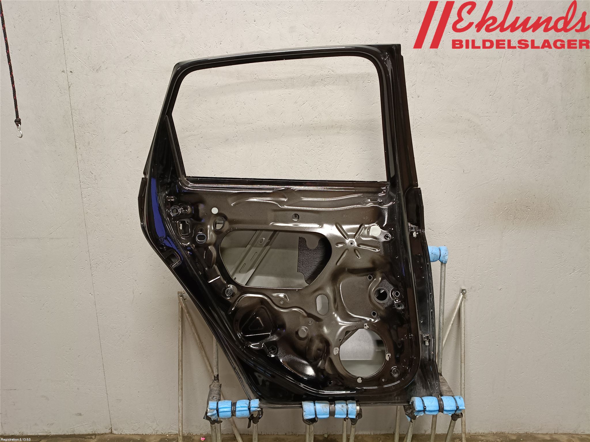 Volkswagen VW POLO VI 18->> Dörr Bak Vänster