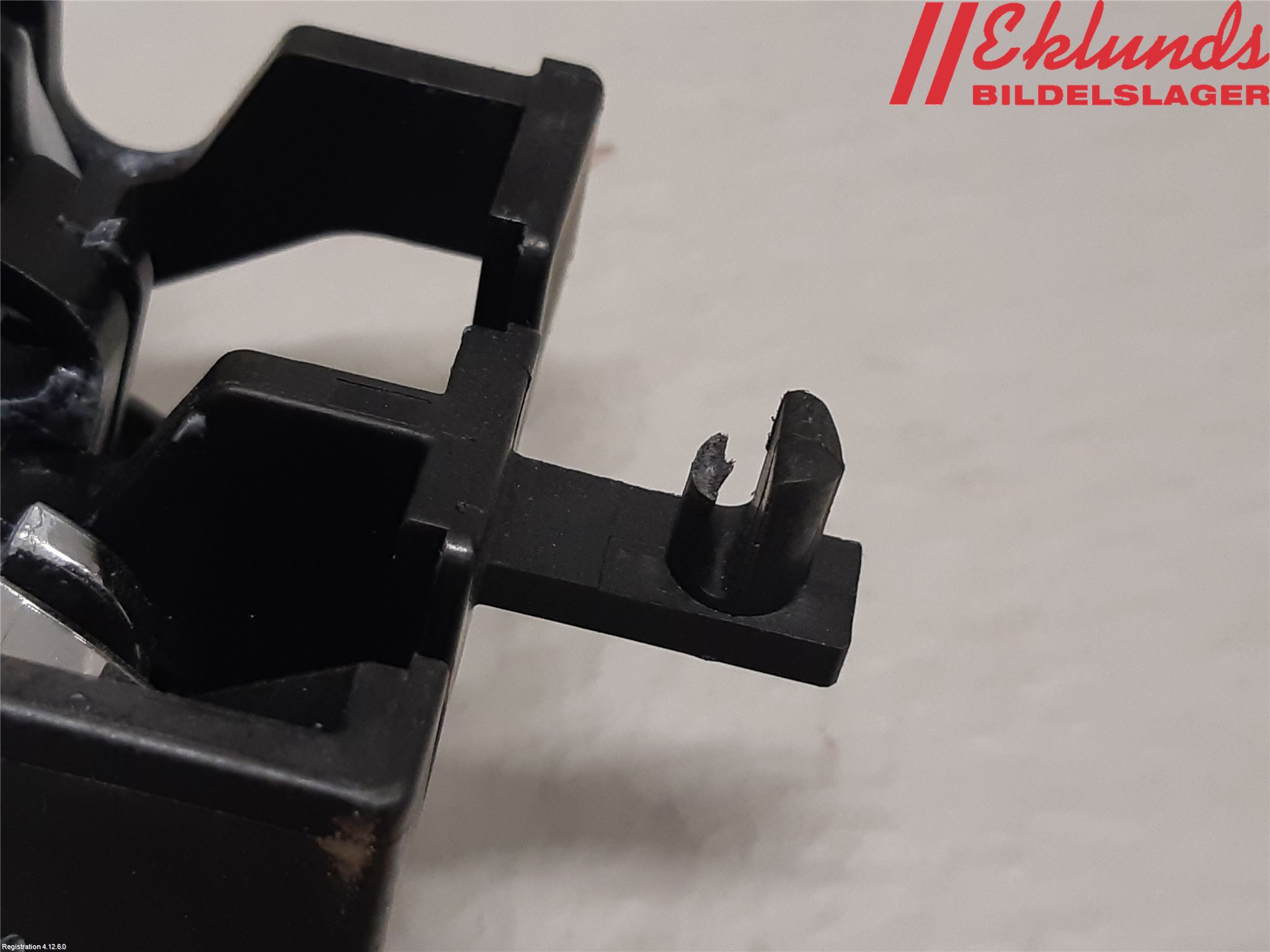 Suzuki VITARA 15- Dörrhandtag Inre Vä