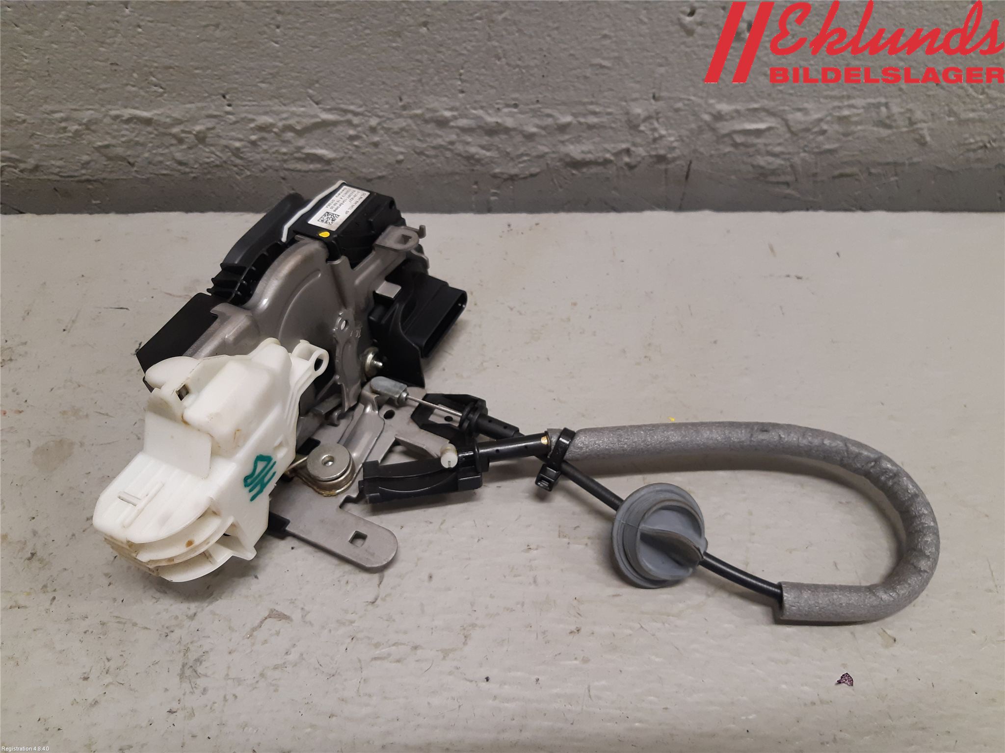 Volvo V40 12-19 Låskista-Dörrlås