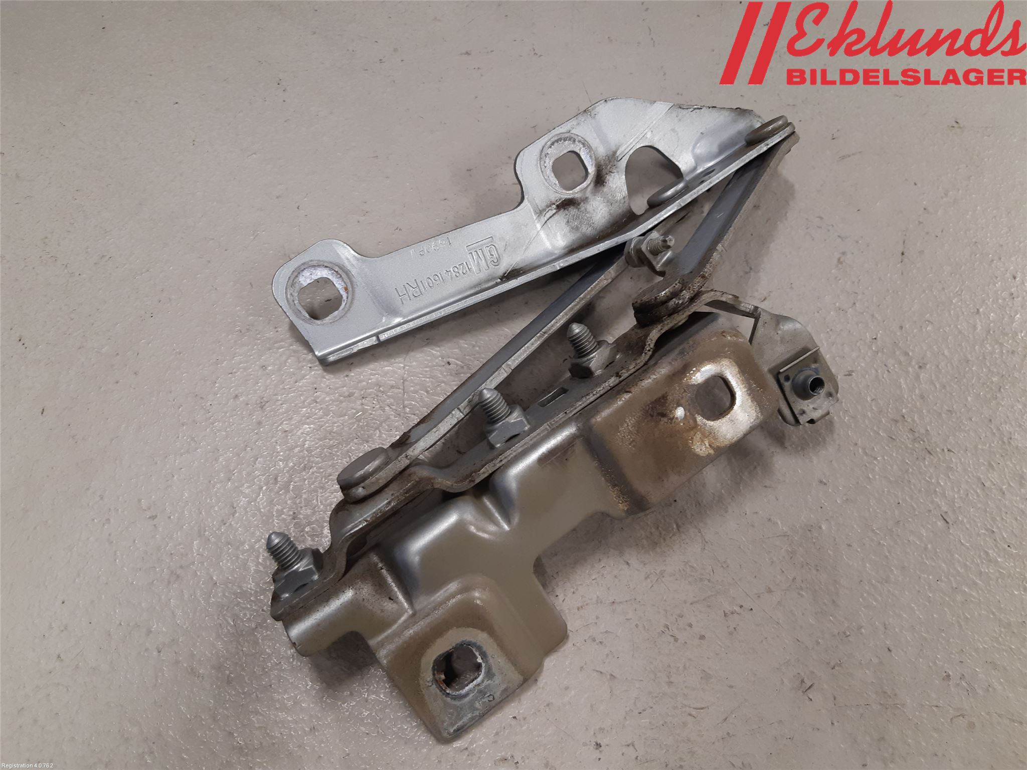 Saab 9-5 10-12 Huvgångjärn