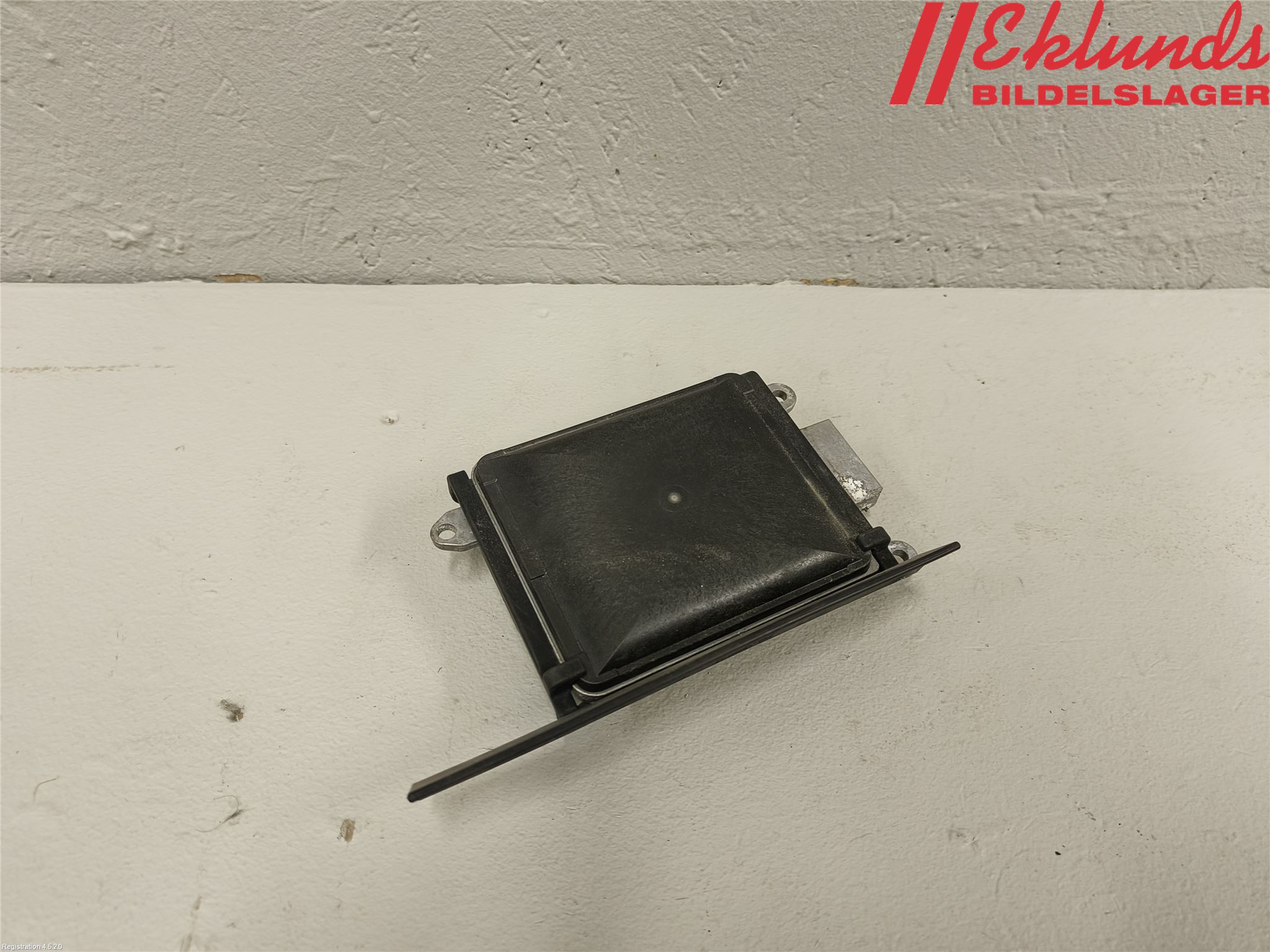 BMW 5 F10/F11/F18 09-17 Sensor Aktivt Kollisionsskydd