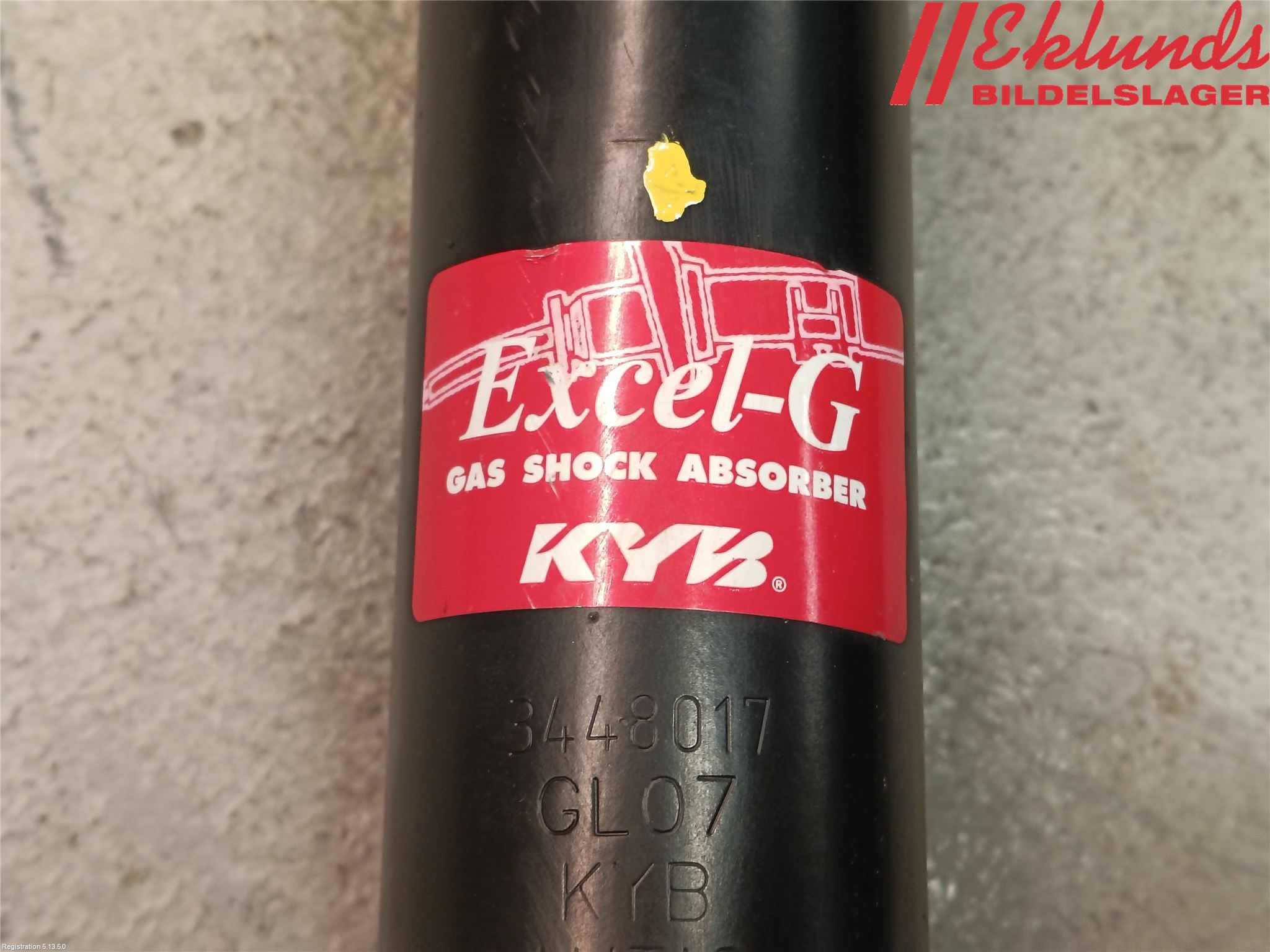 BMW 3 F30/F31/F80 12-19 Stötdämpare Bak
