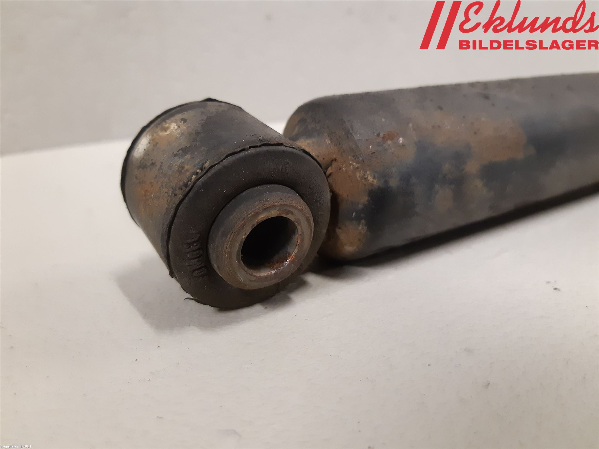 Ford FOCUS 11-14 Stötdämpare Bak