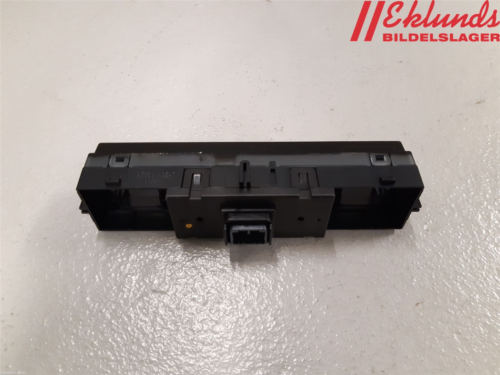 Toyota RAV4 19- Kontrolldisplay