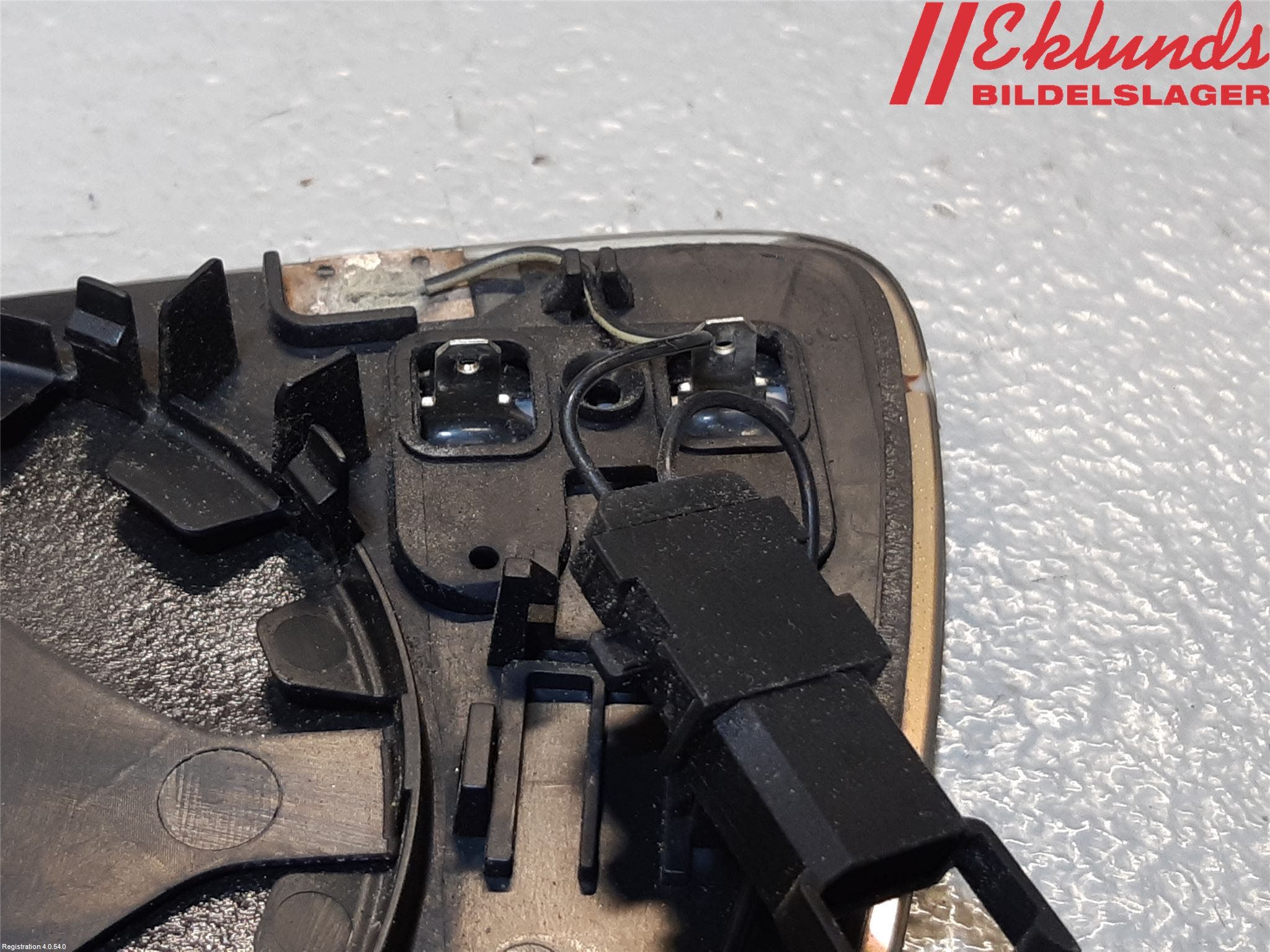 Audi A8/S8 4E  02-09 Spegelglas Hö