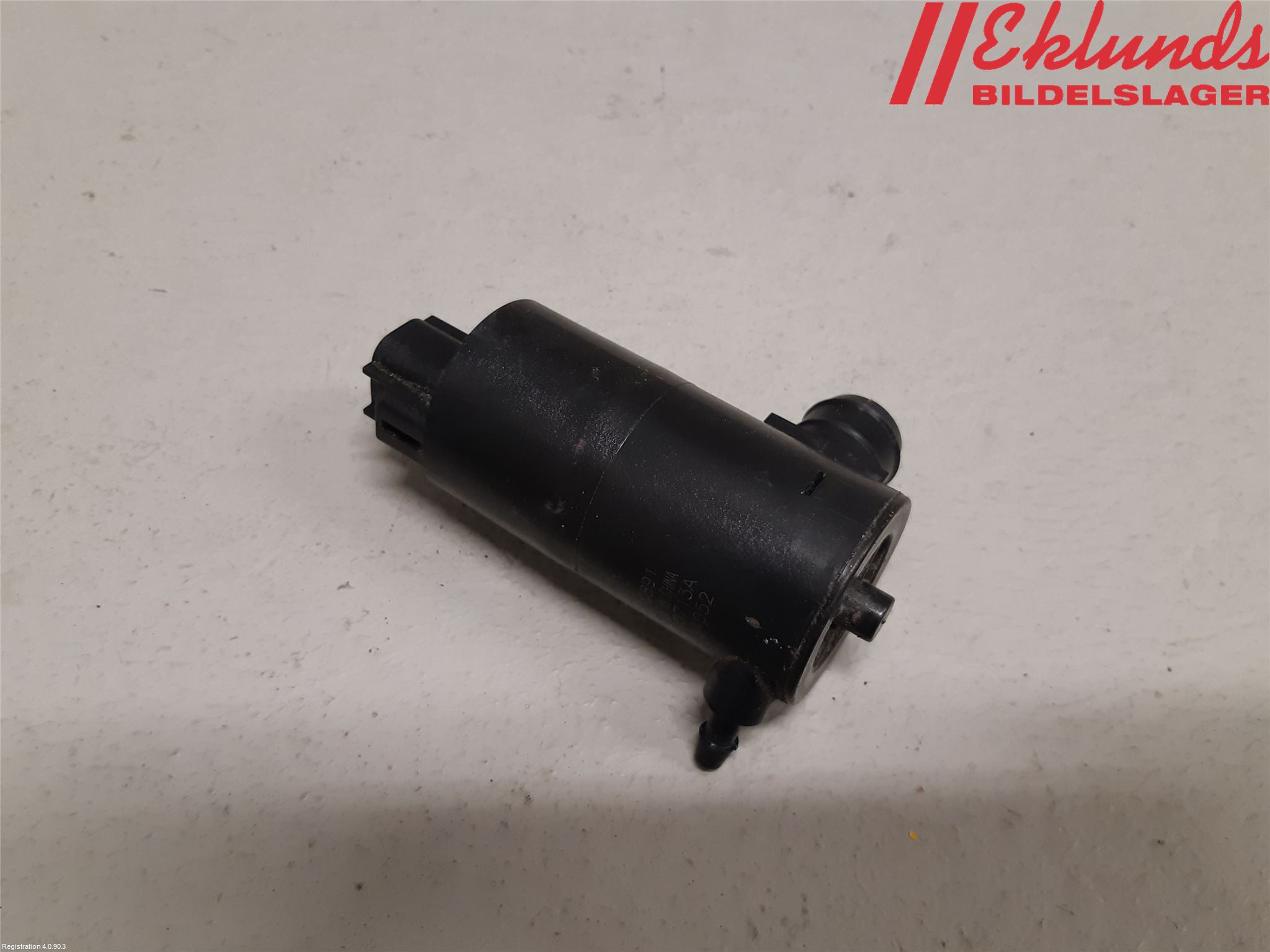 Toyota AURIS 10-12 Spolarpump Baklucka