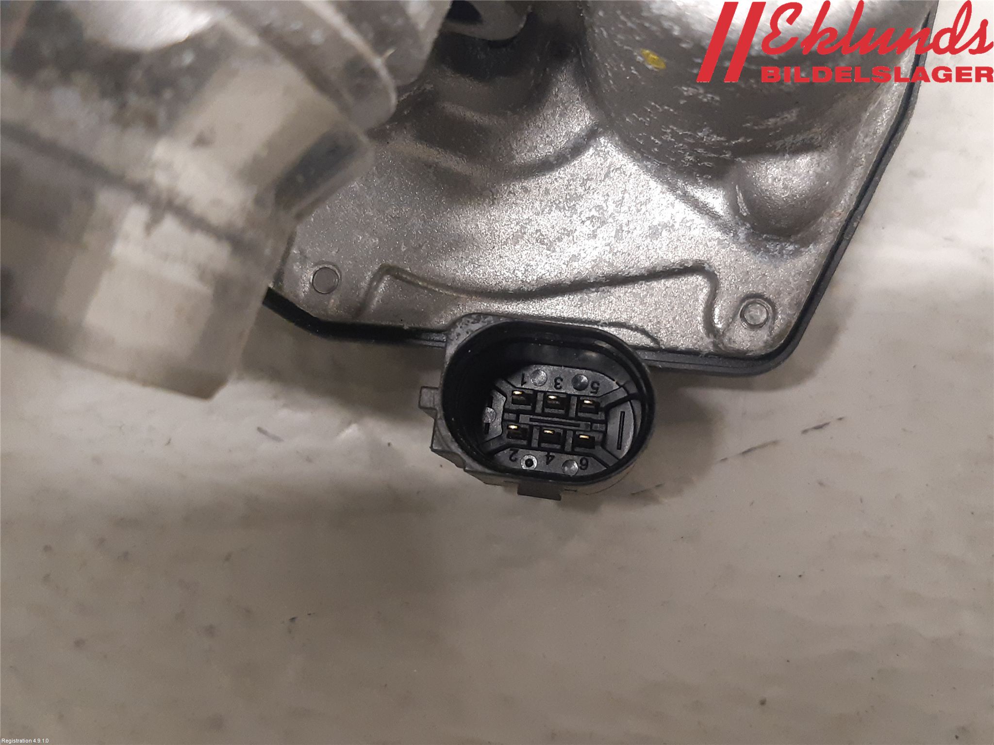 Volvo XC40/RECHARGE 18- Injspjällhus