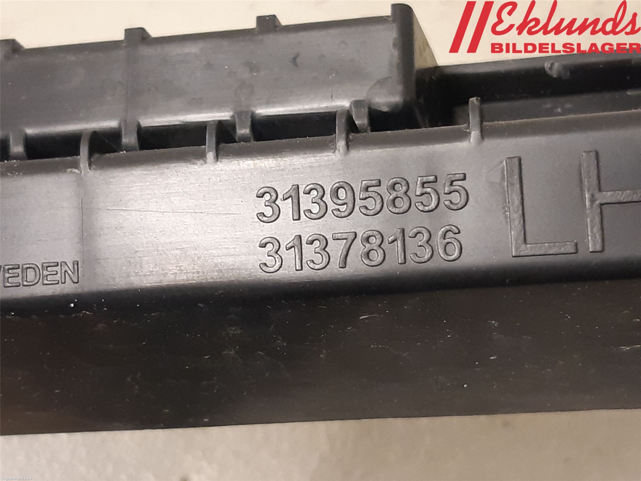 Volvo XC90/RECHARGE 16- Sidokjol Vä