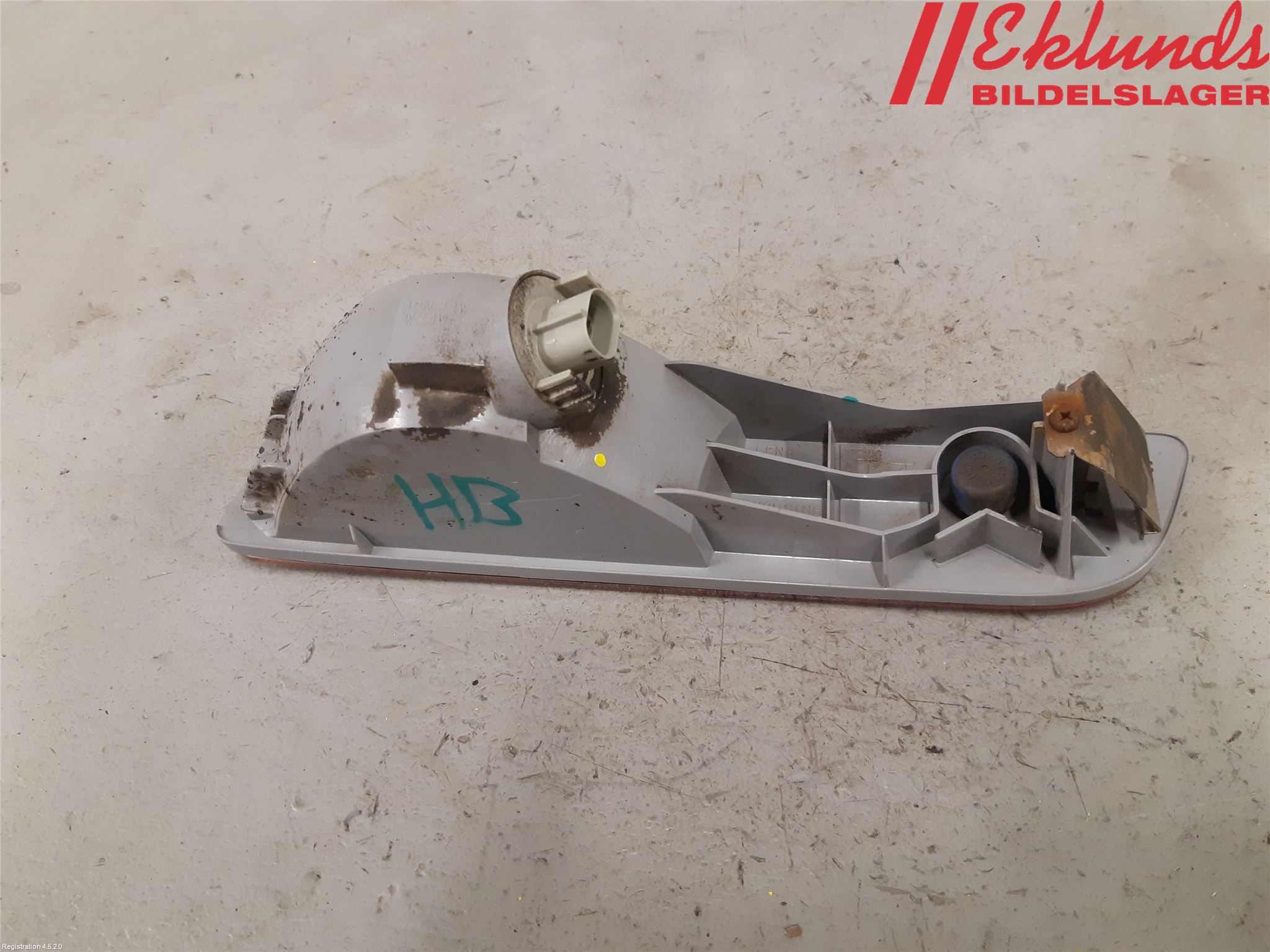 Mitsubishi OUTLANDER 13-21 Dimljus/Reflex Bak