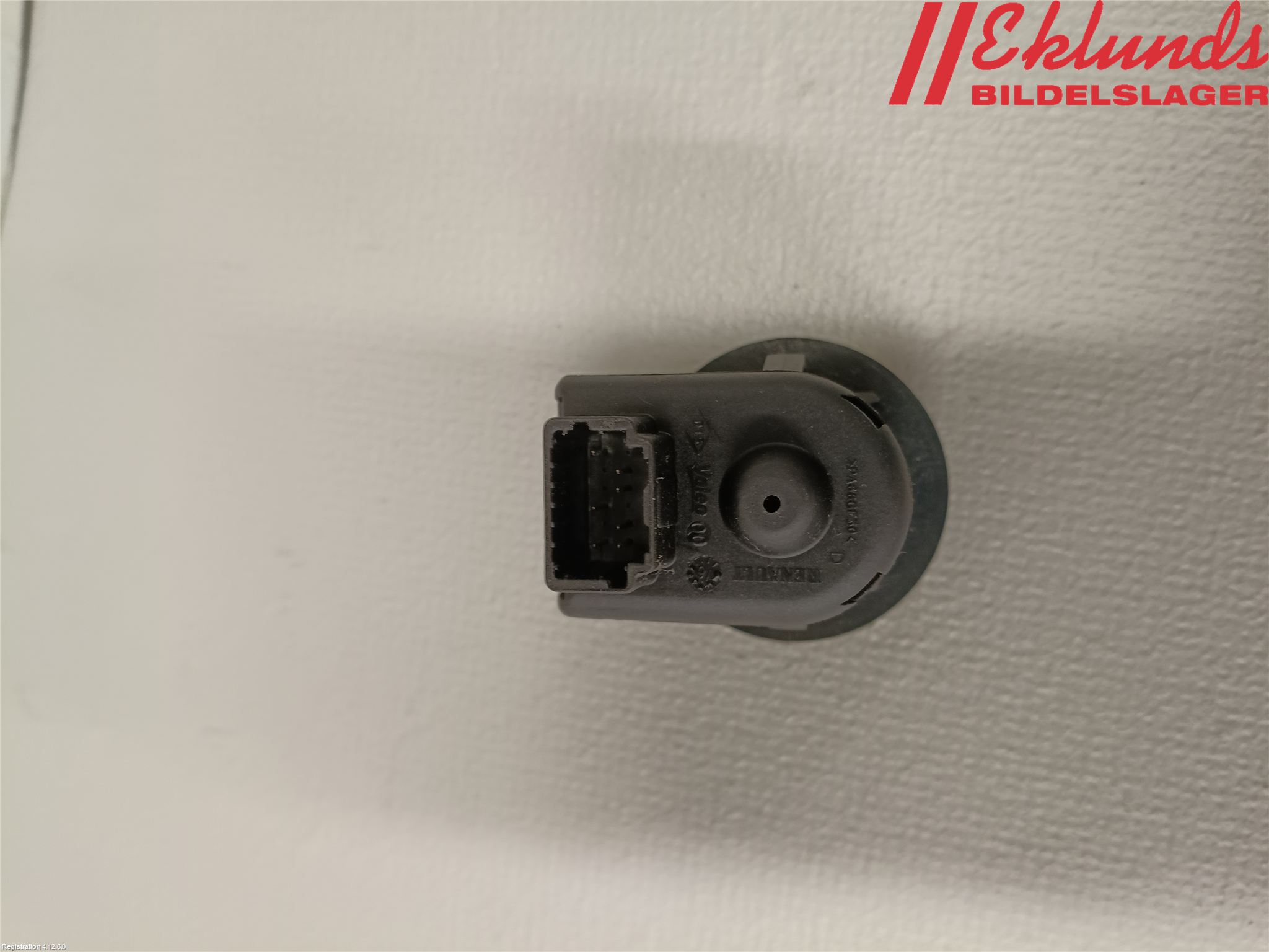 Fiat TALENTO 16- Strömställare Spegel