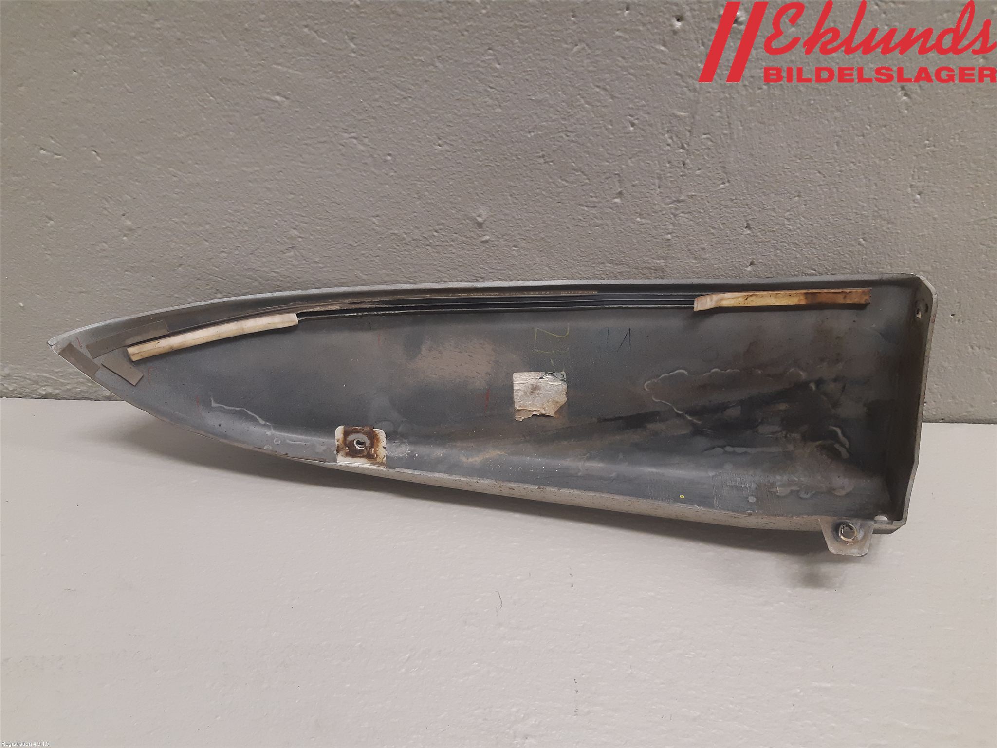 Mitsubishi OUTLANDER 13-21 Spoiler Bak