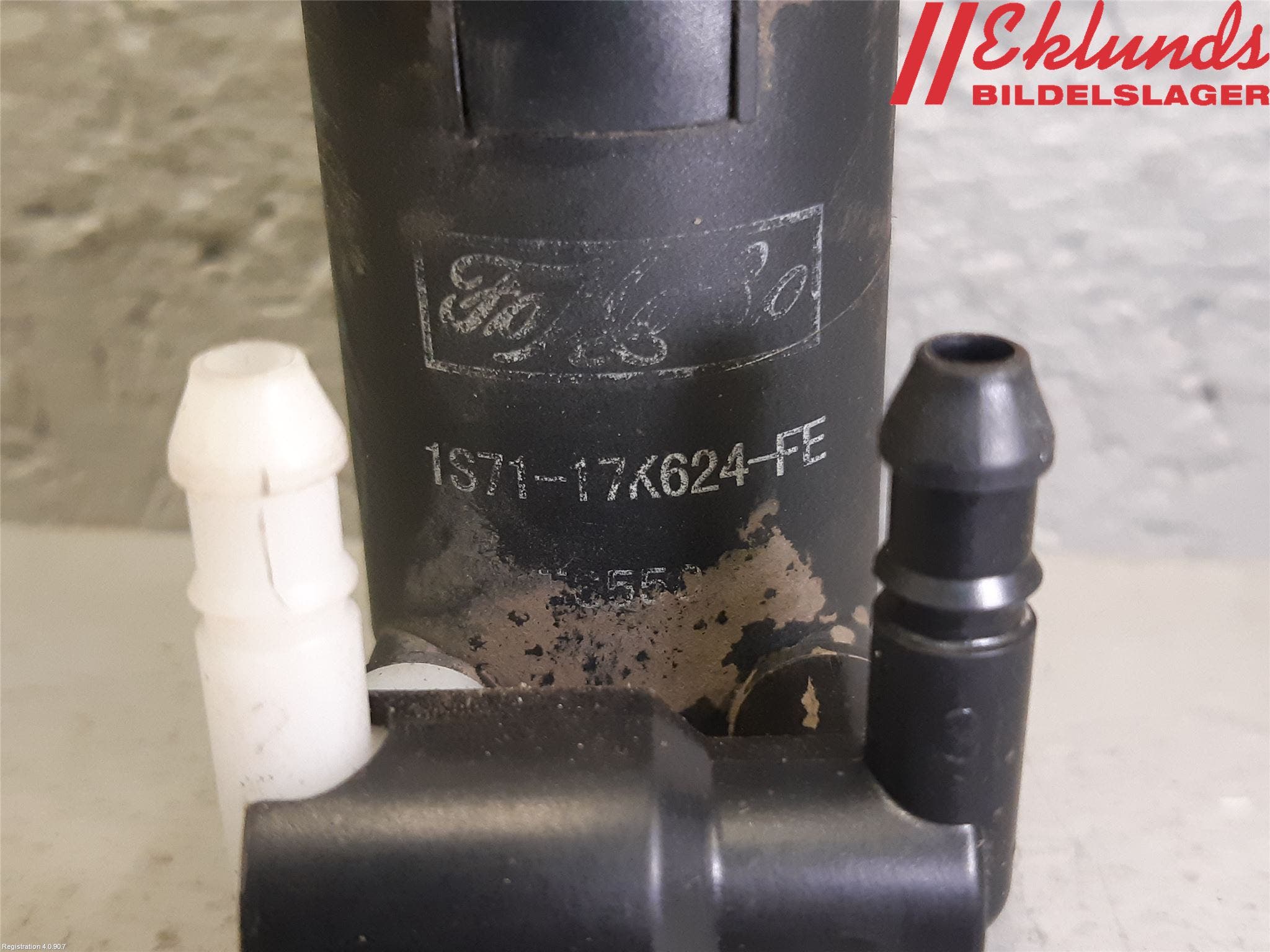 Volvo V70 08-13 Spolarpump Vindruta