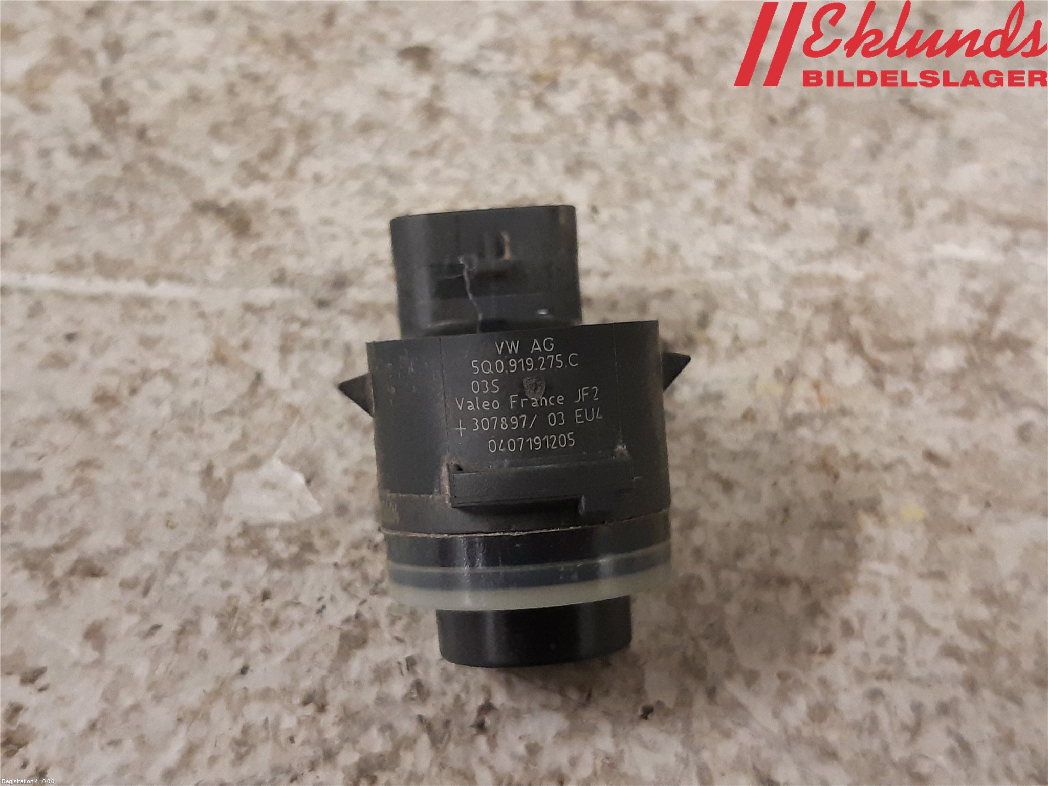 Skoda SUPERB 16-24 Parkeringshjälp Backsensor