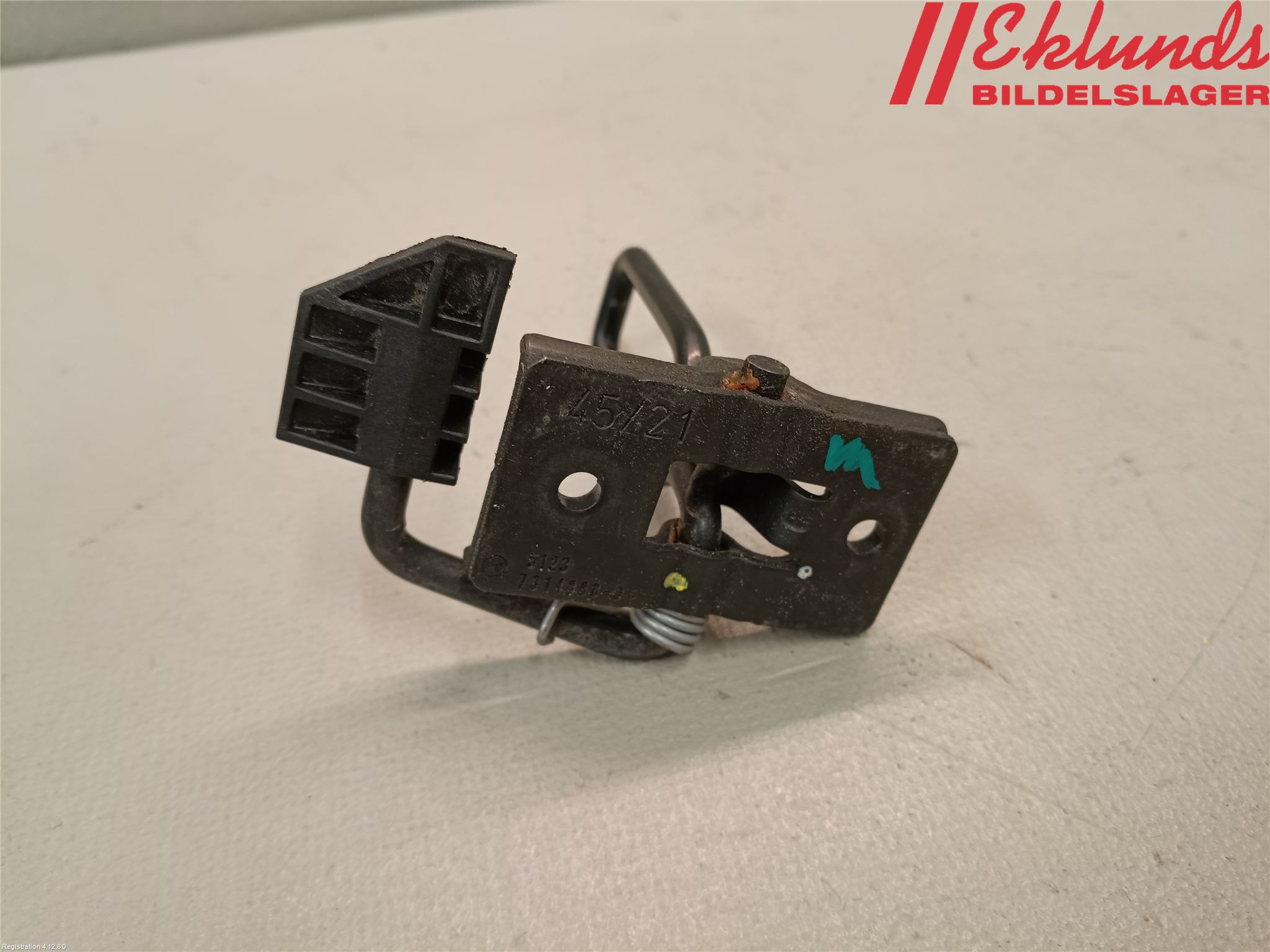 BMW i3 I01 13-22 Huvlås