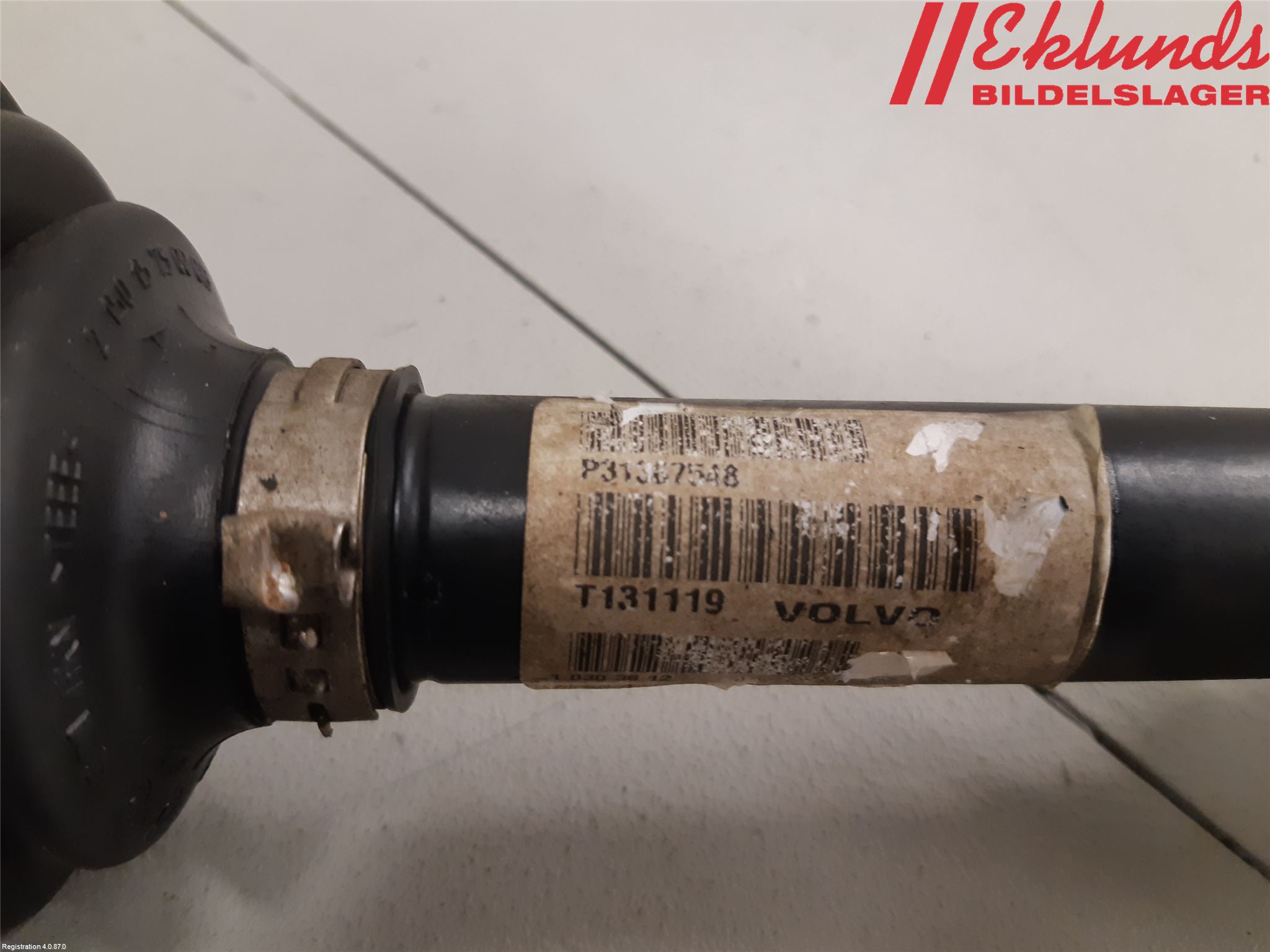 Volvo V60 14-18 Drivaxel Fram Höger