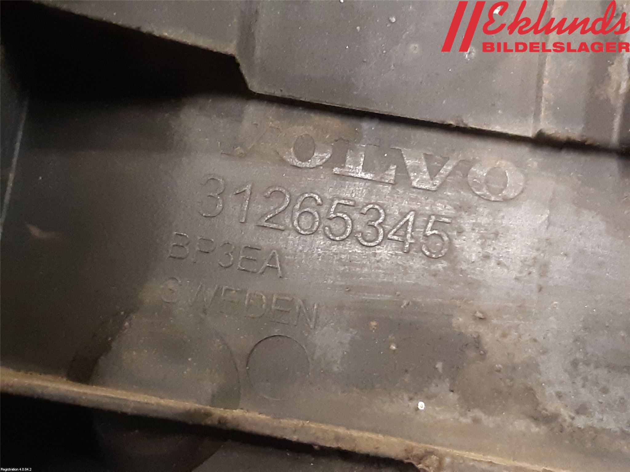 Volvo V70 08-13 Stötfångarfäste Fram Hö