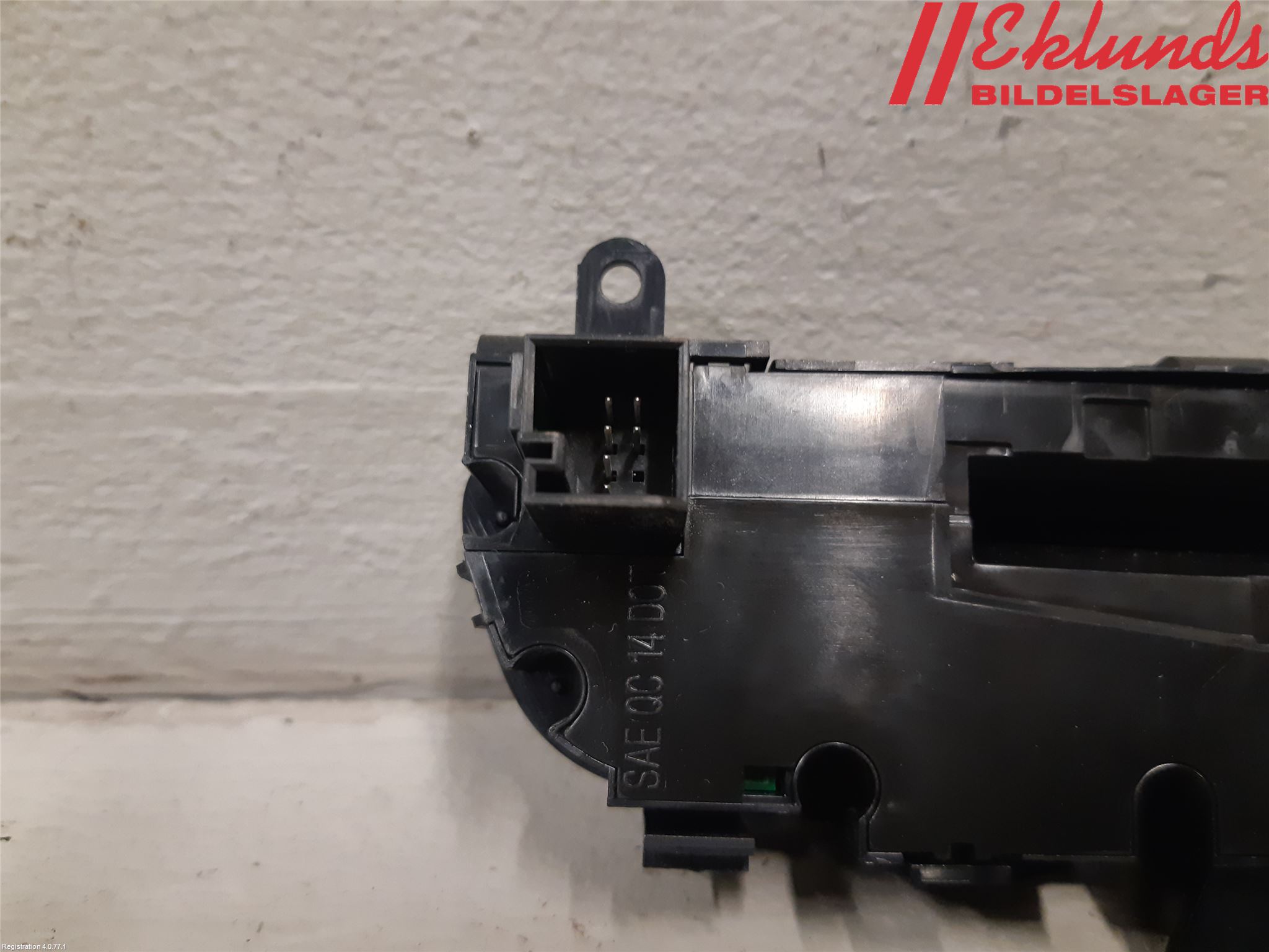 Mercedes-Benz MB C-KLASS (W205) 14-21 Cd Radio - Multimediapanel