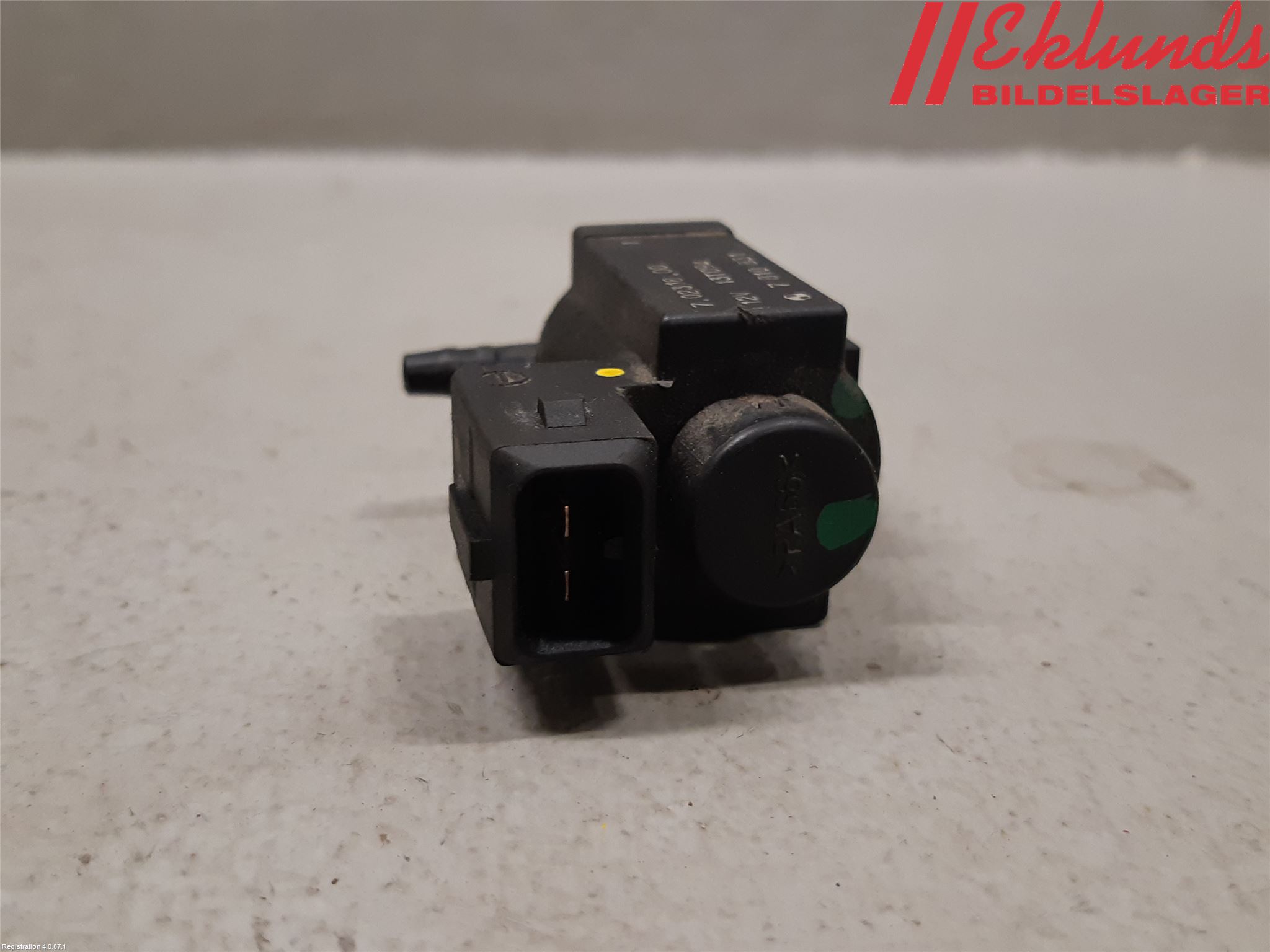 BMW 5 F10/F11/F18 09-17 Vakuumventil