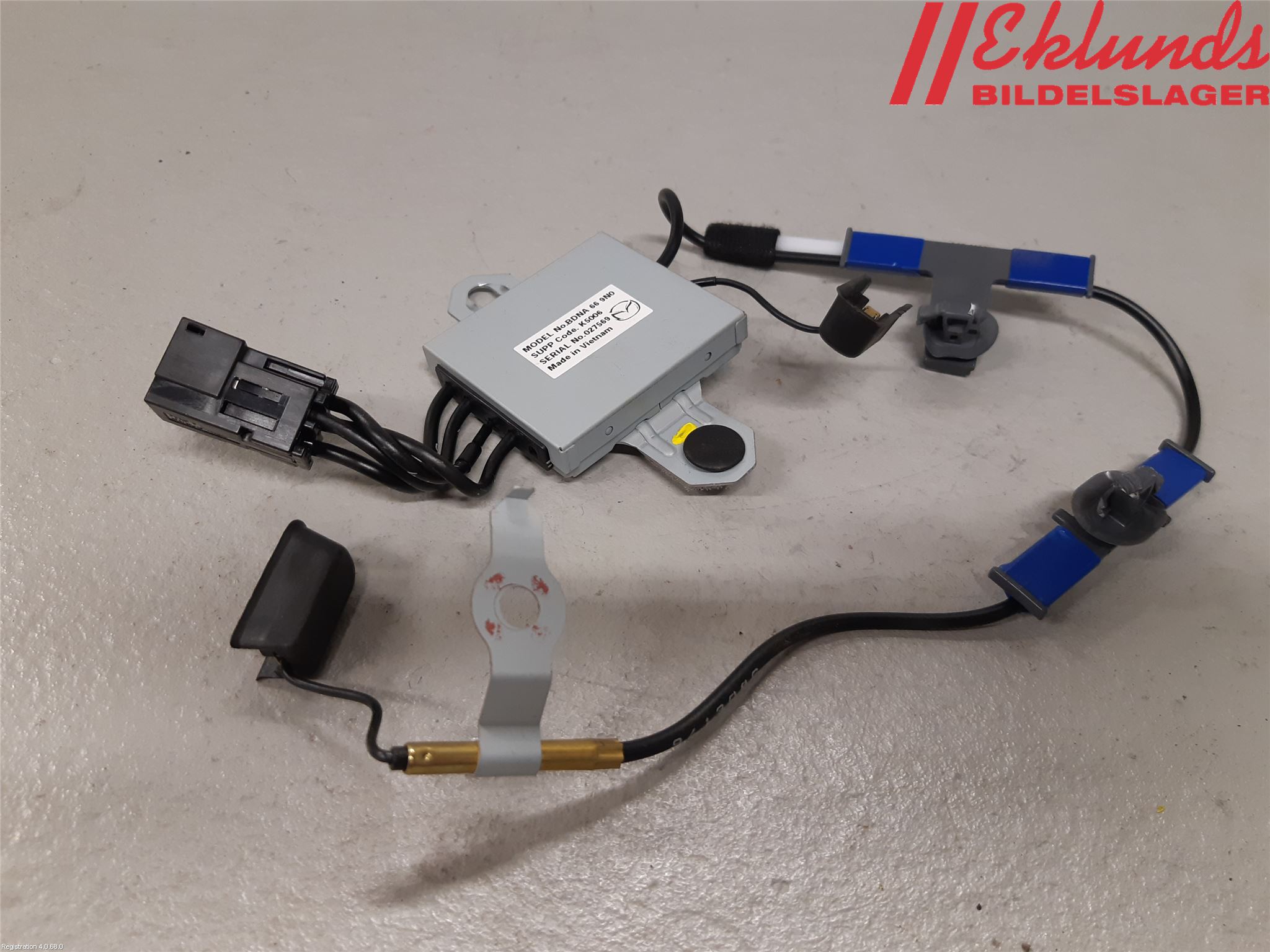 Mazda CX-30 20- Antenn