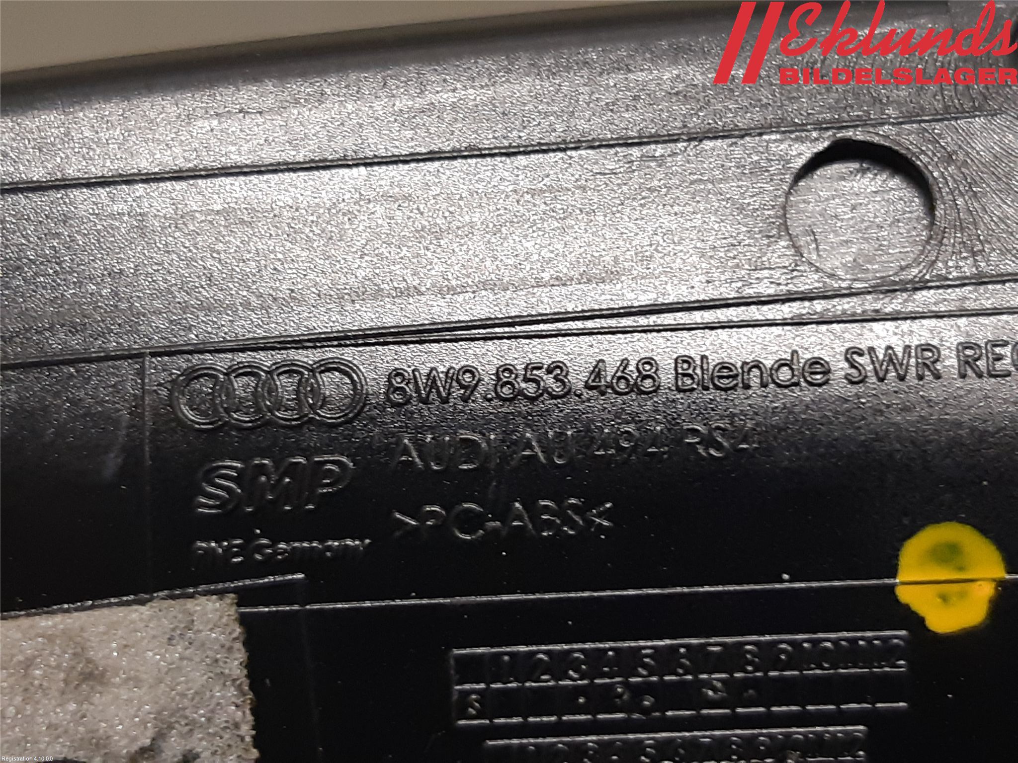 Audi A4/S4 B9 20- Stöt Utfyllnad-List-Grill