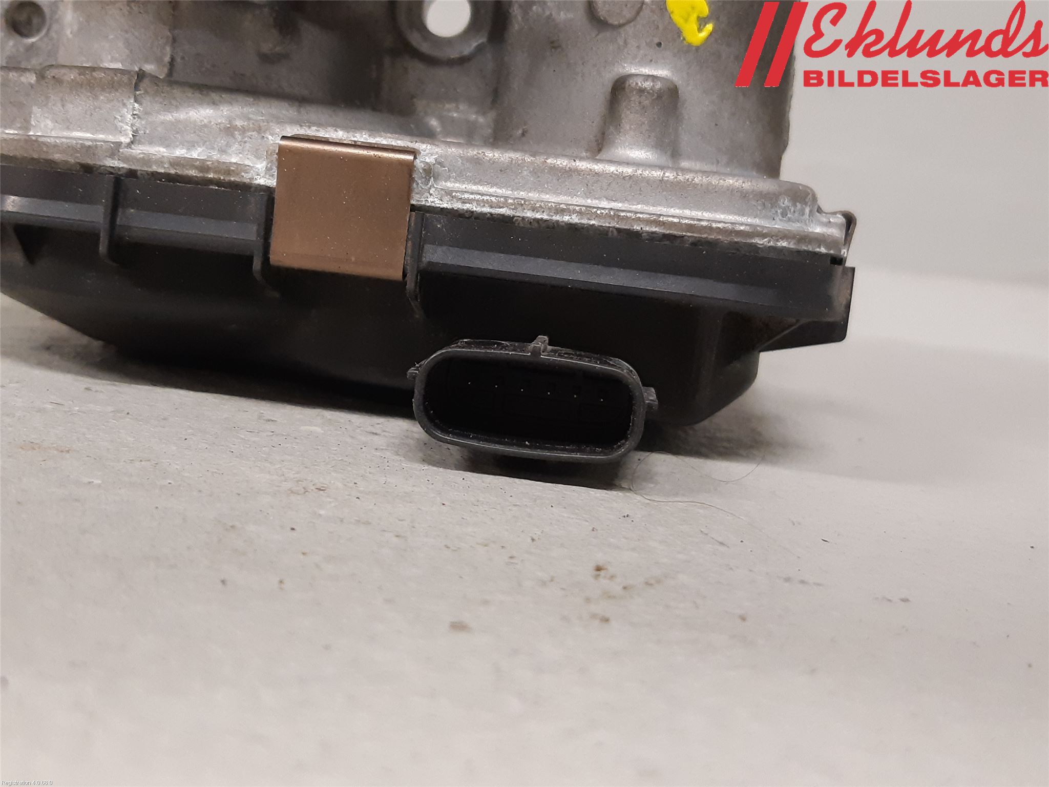 Toyota RAV4 19- Injspjällhus