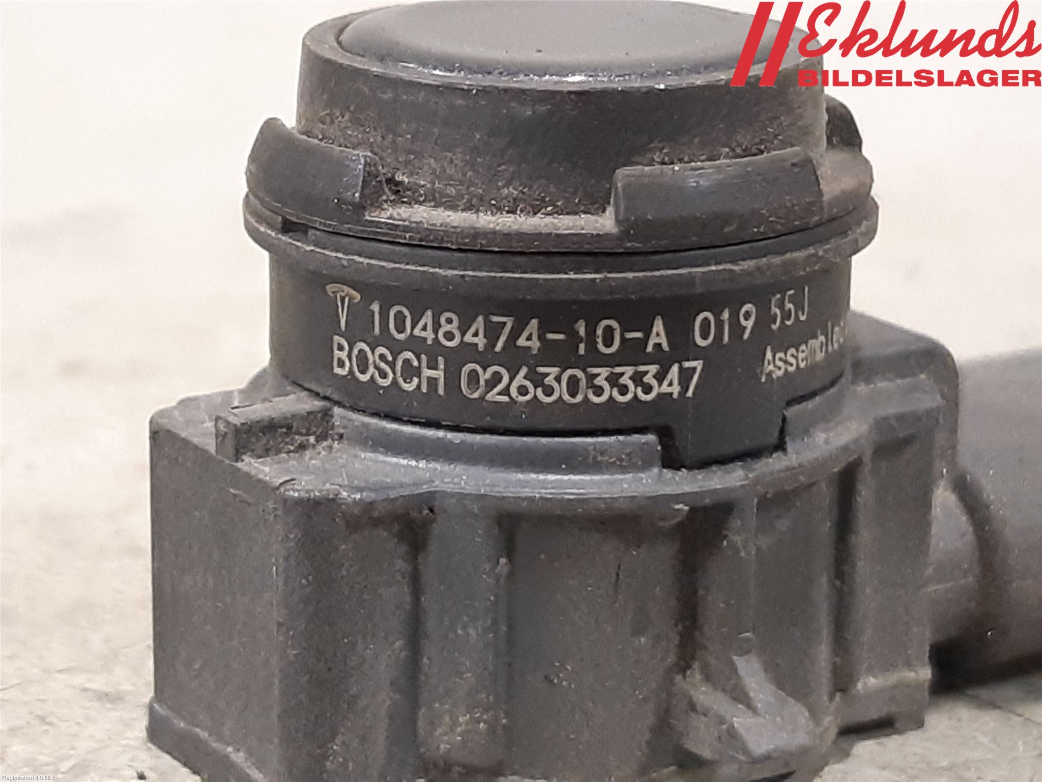 Tesla MODEL S 13- Parkeringshjälp Backsensor