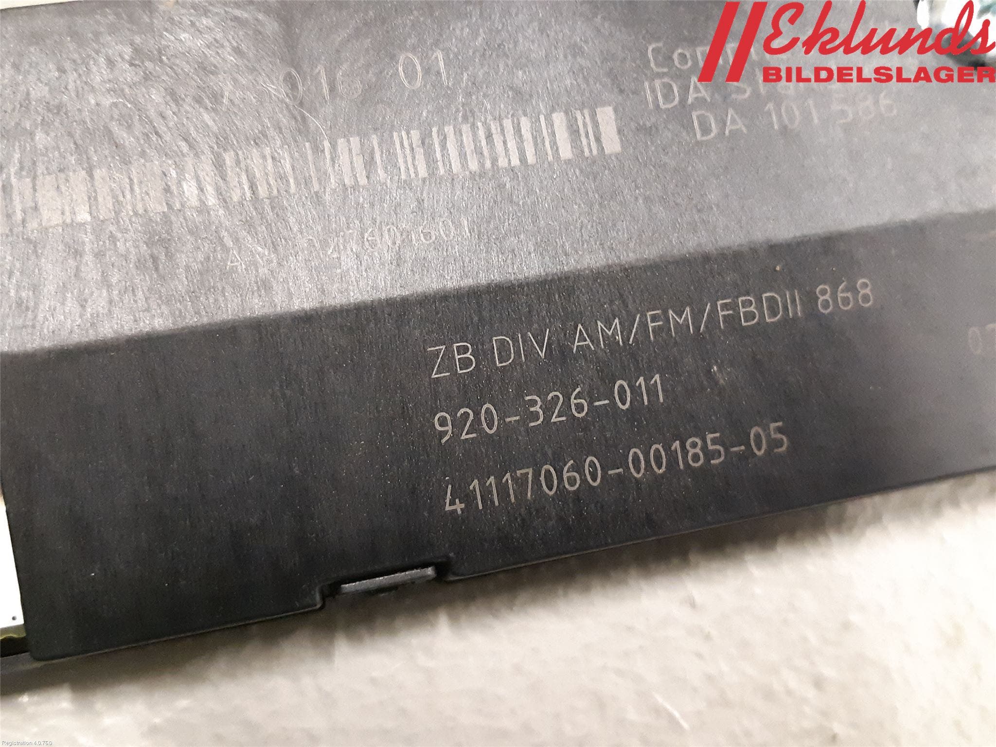 BMW 5 F10/F11/F18 09-17 Antennförstärkare